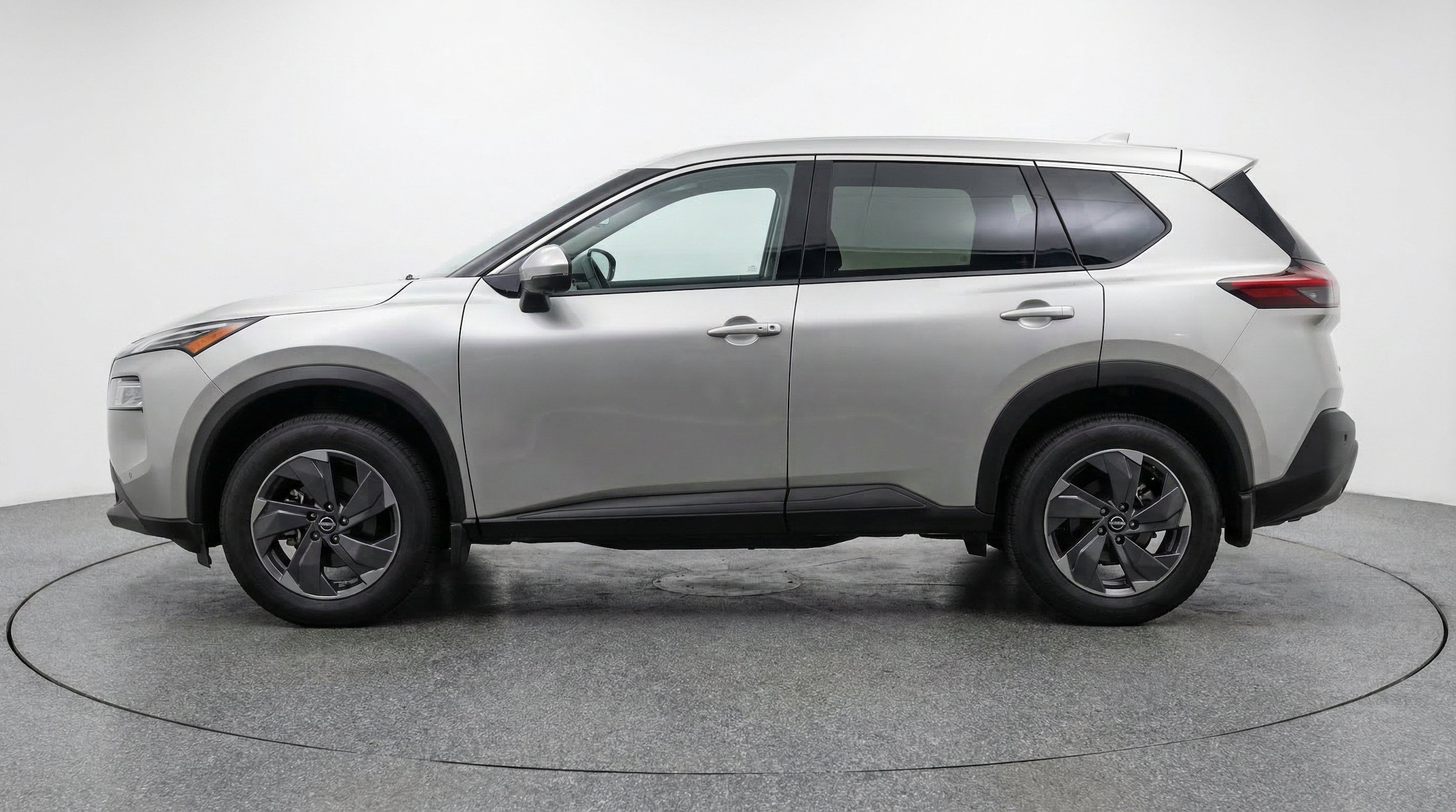 Thumbnail: 2025 Nissan Rogue - 5
