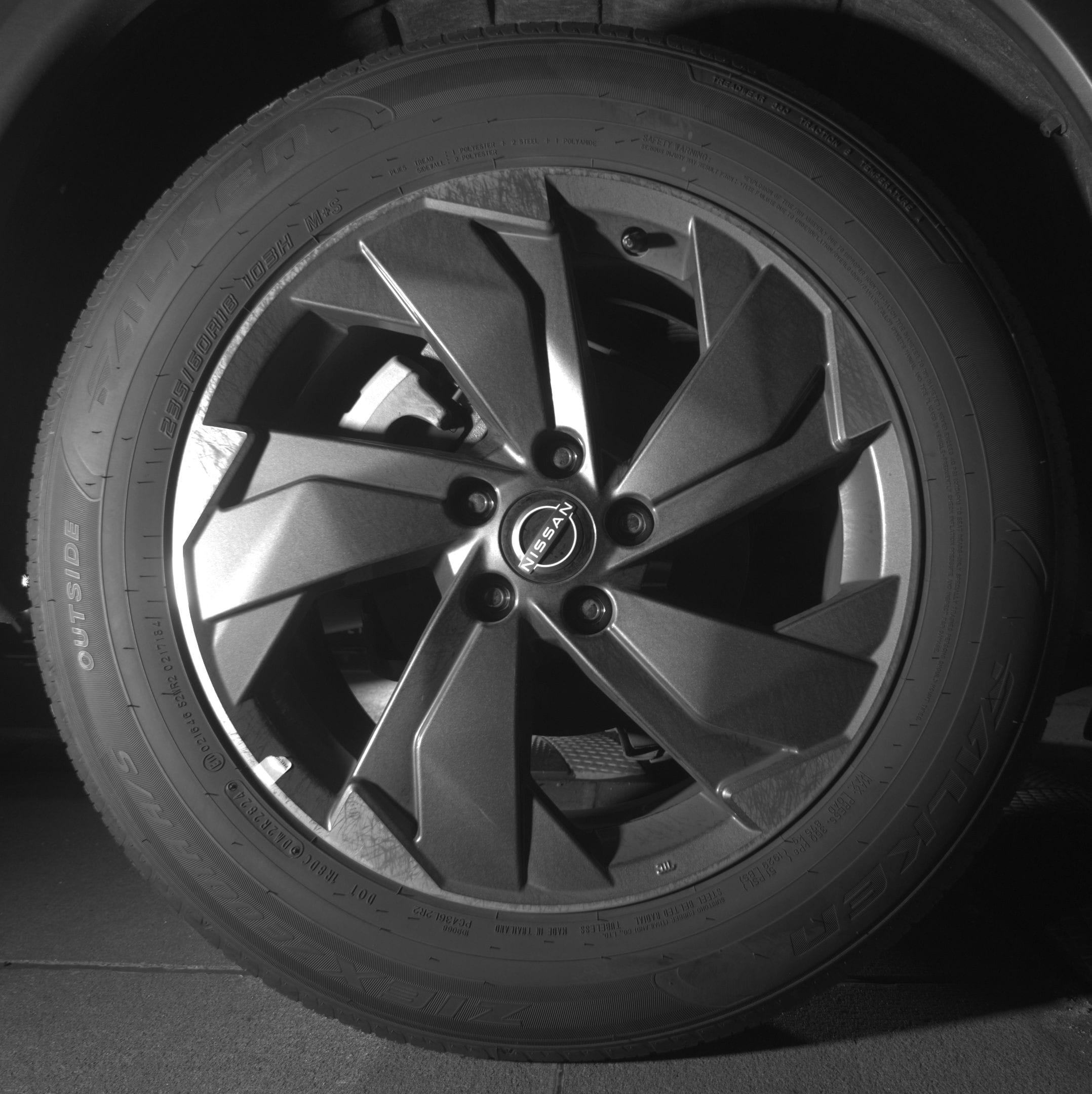 Thumbnail: 2025 Nissan Rogue - 12