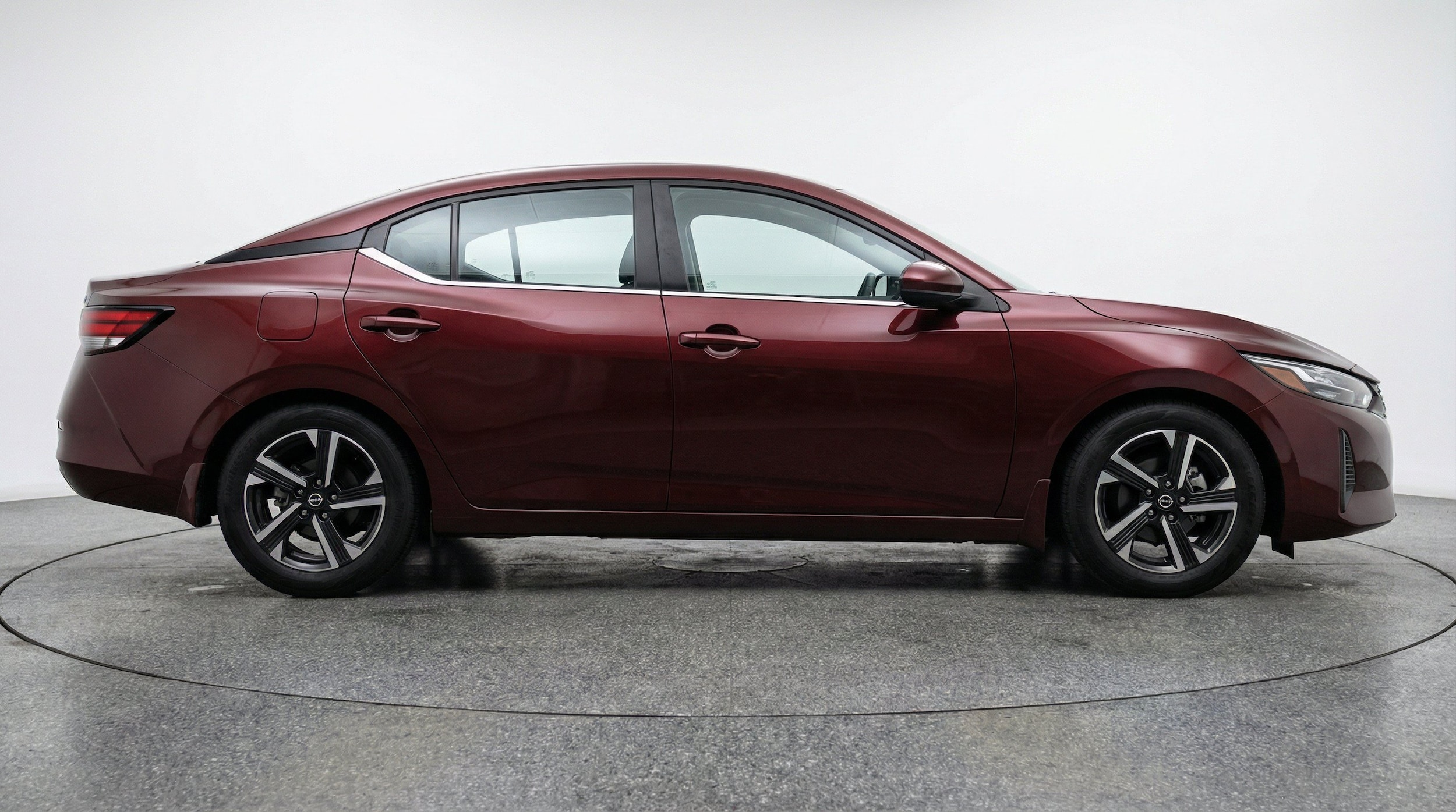 Thumbnail: 2025 Nissan Sentra - 11