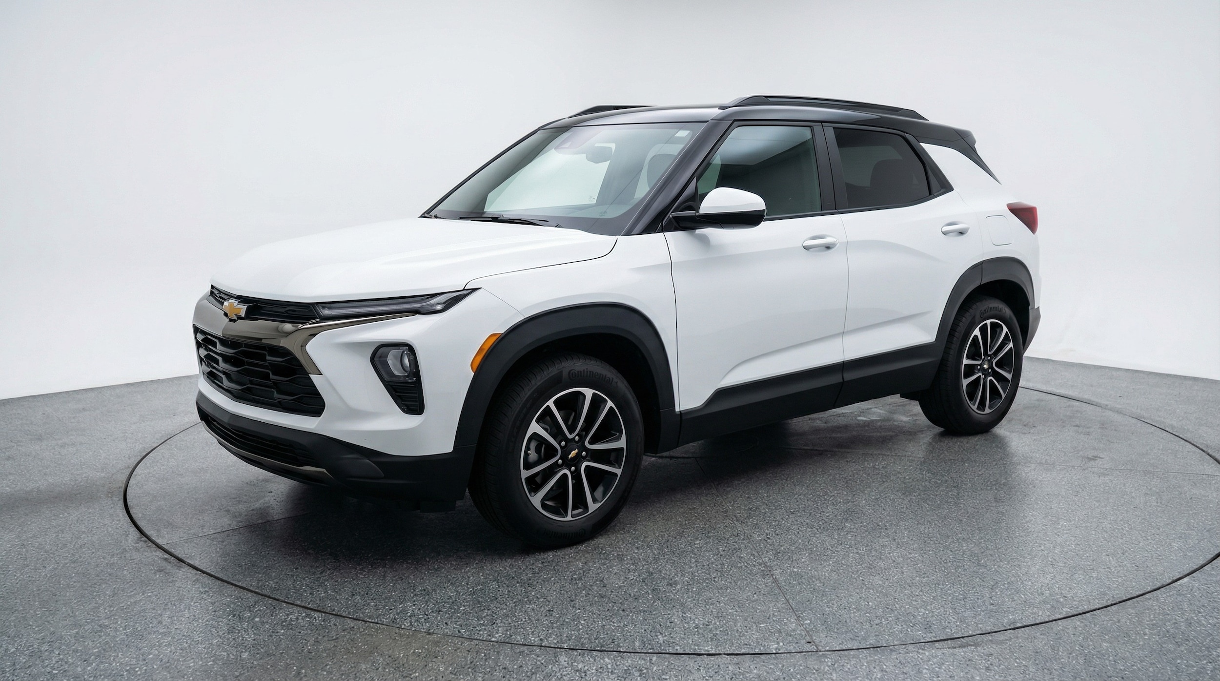 Thumbnail: 2025 Chevrolet TrailBlazer - 3