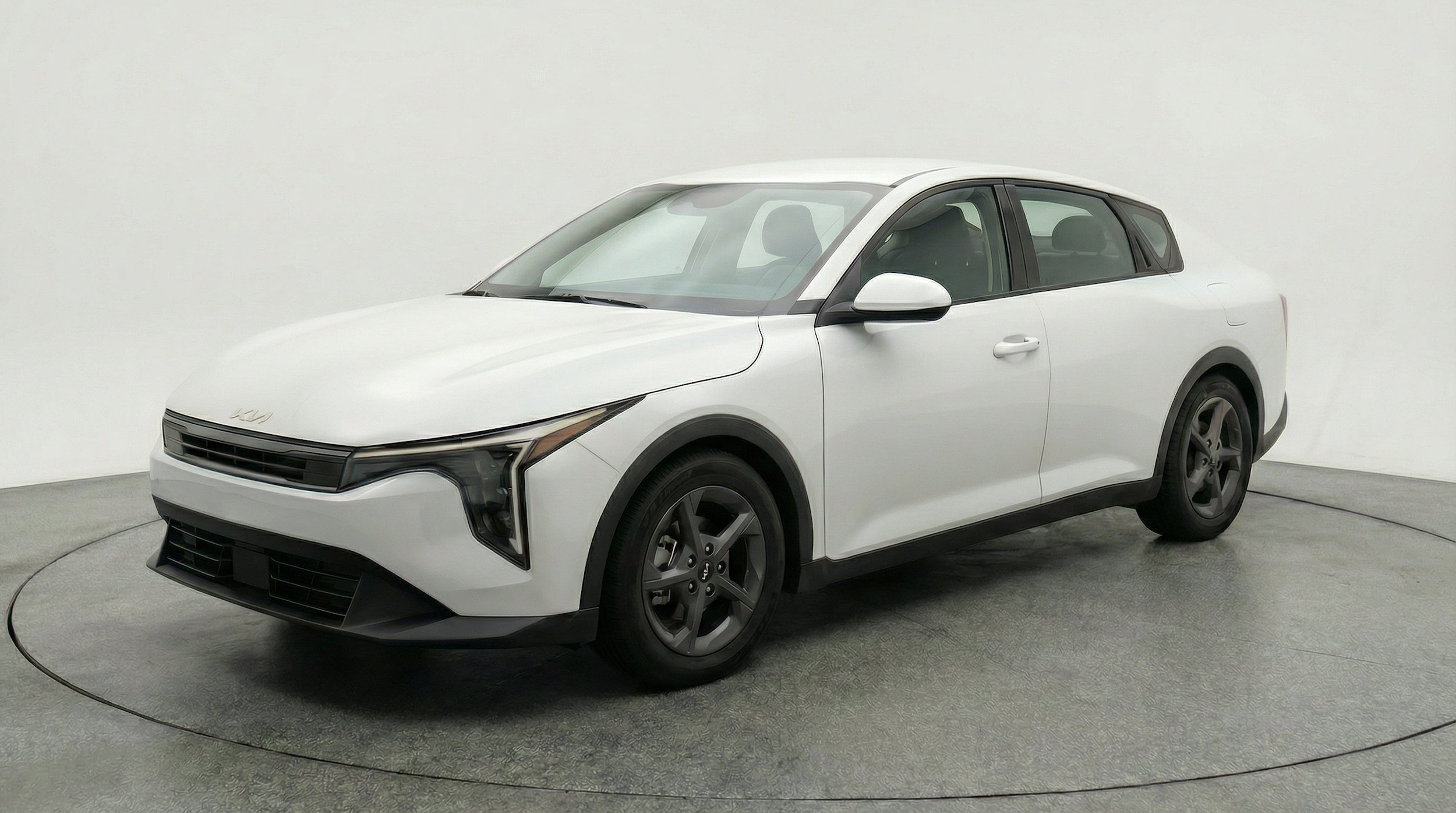 Thumbnail: 2025 Kia K4 - 3