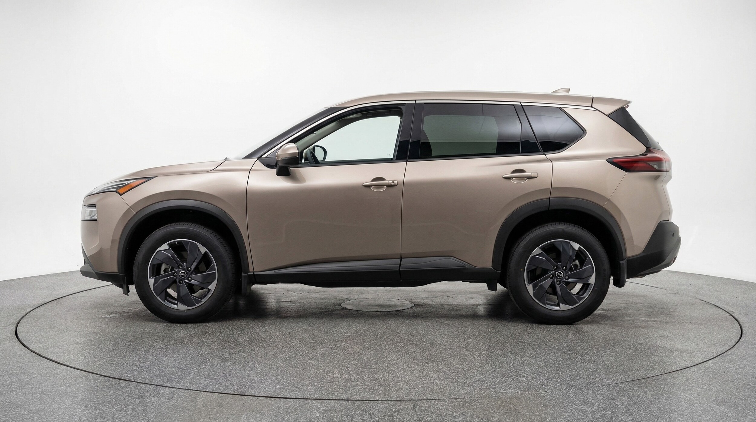 Thumbnail: 2025 Nissan Rogue - 4