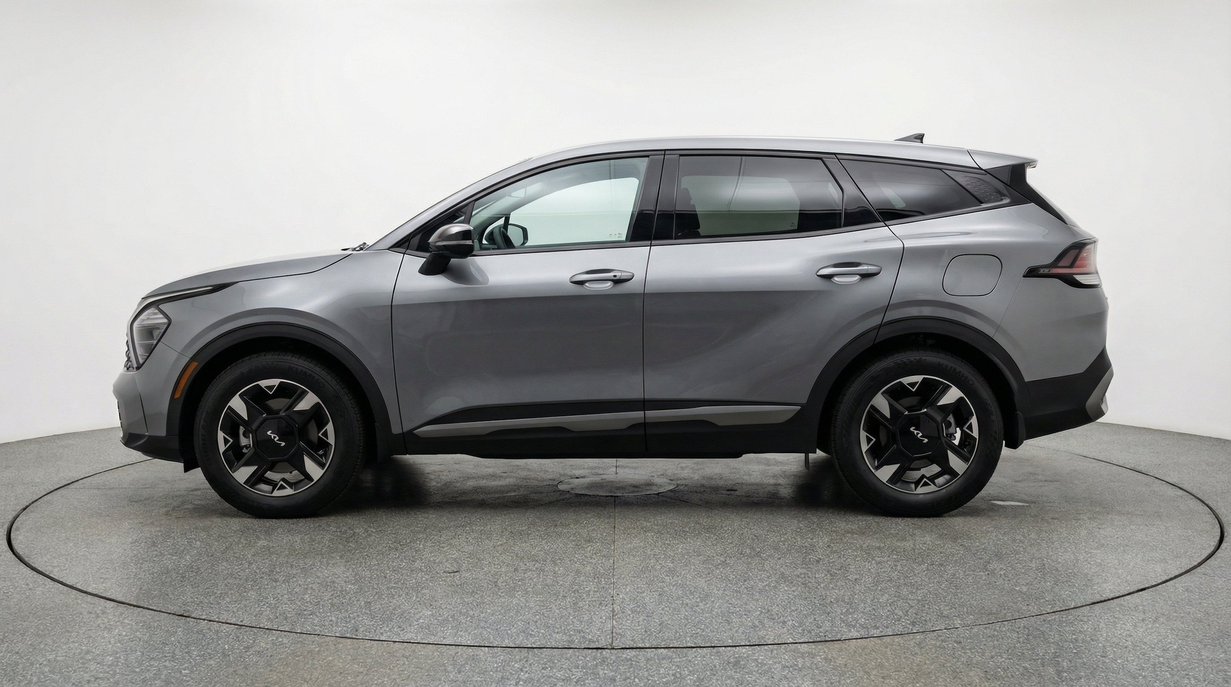 Thumbnail: 2026 Kia Sportage - 5