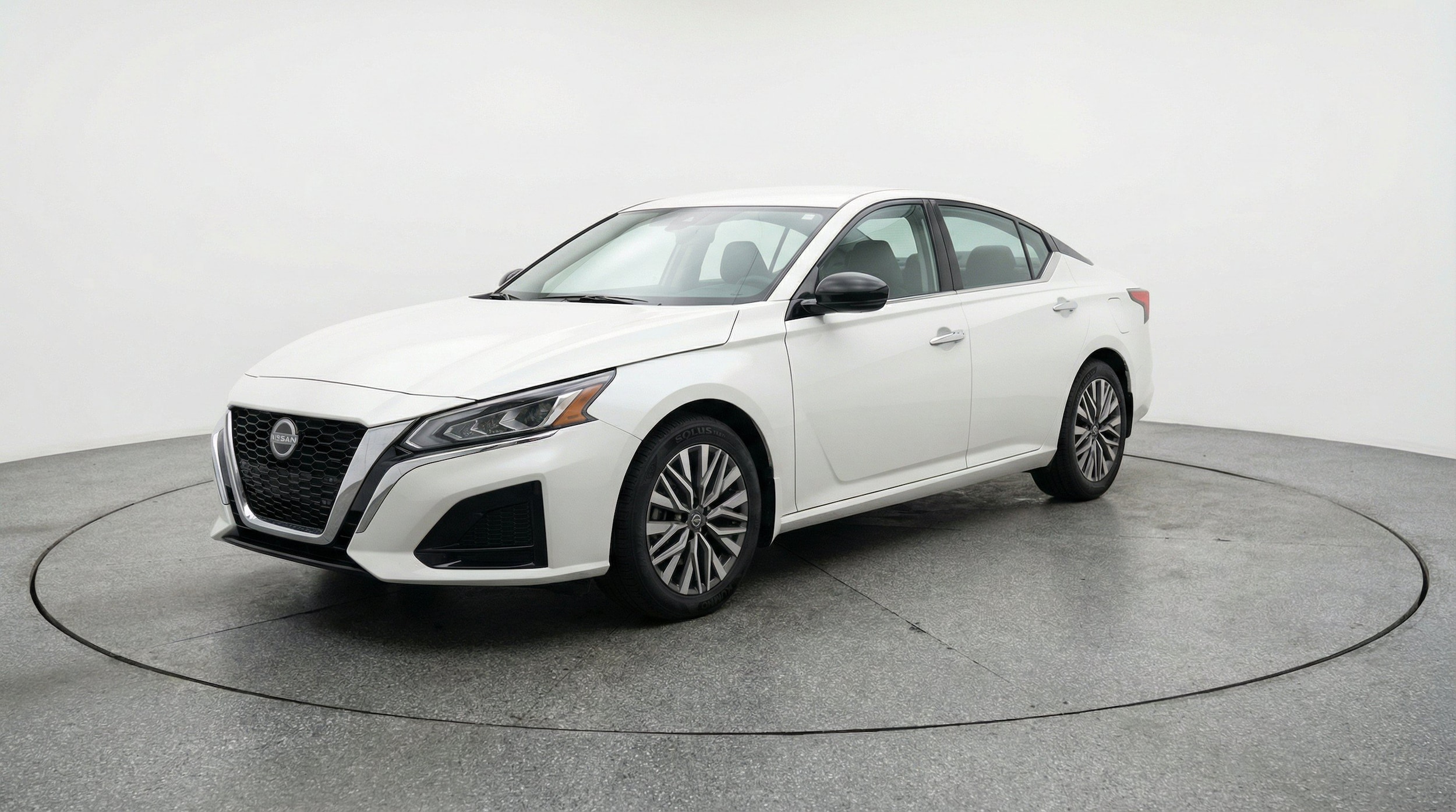 Thumbnail: 2025 Nissan Altima - 3