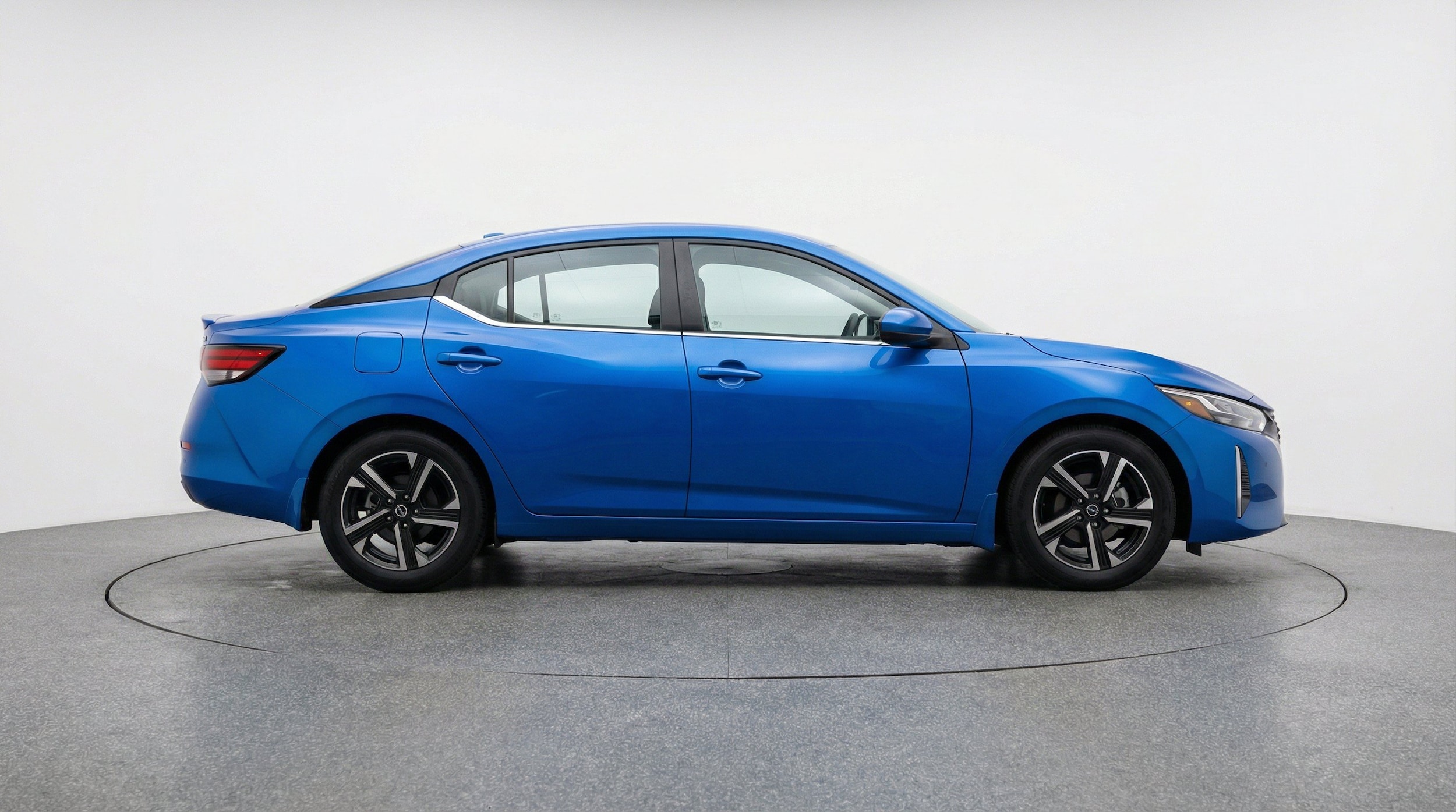 Thumbnail: 2025 Nissan Sentra - 11