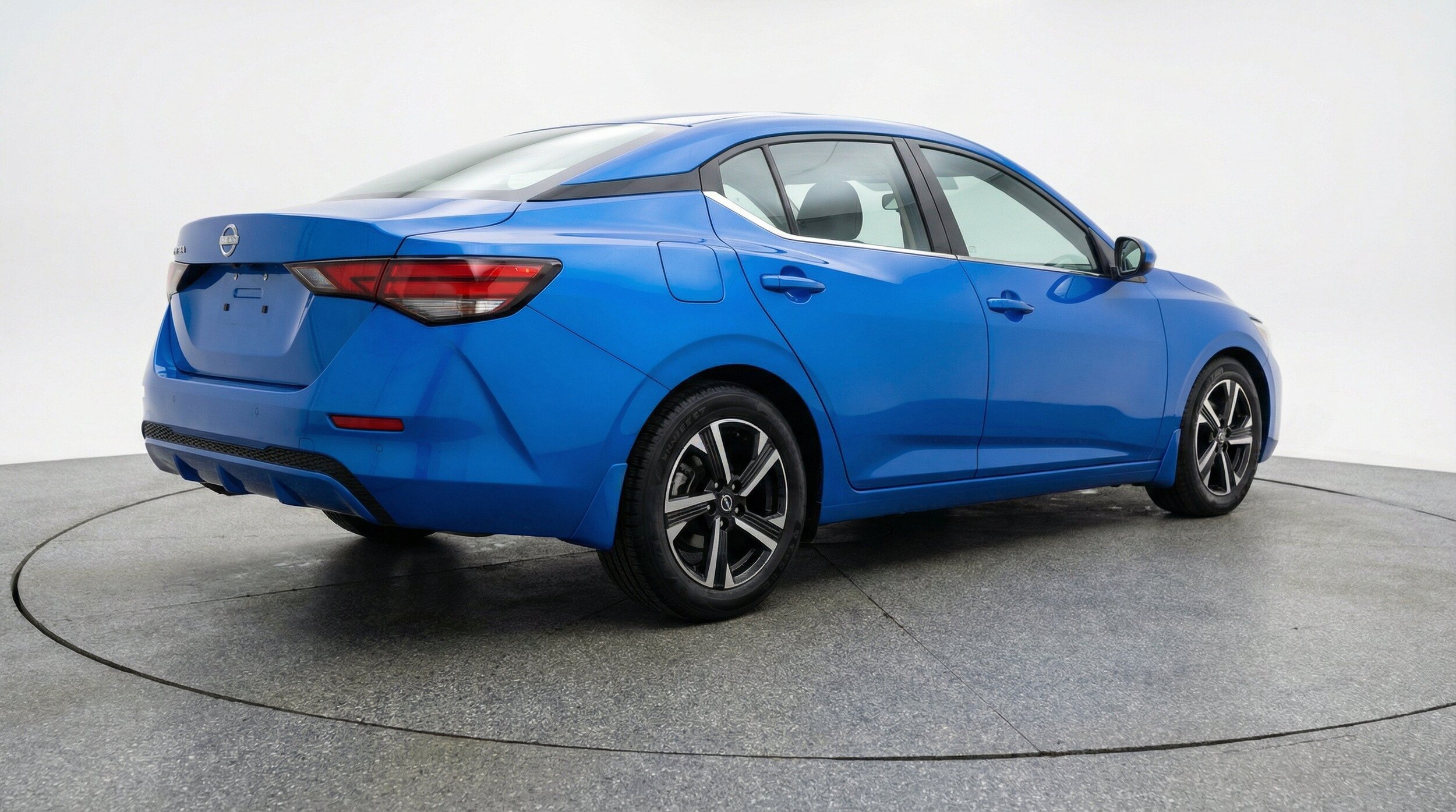 Thumbnail: 2025 Nissan Sentra - 9