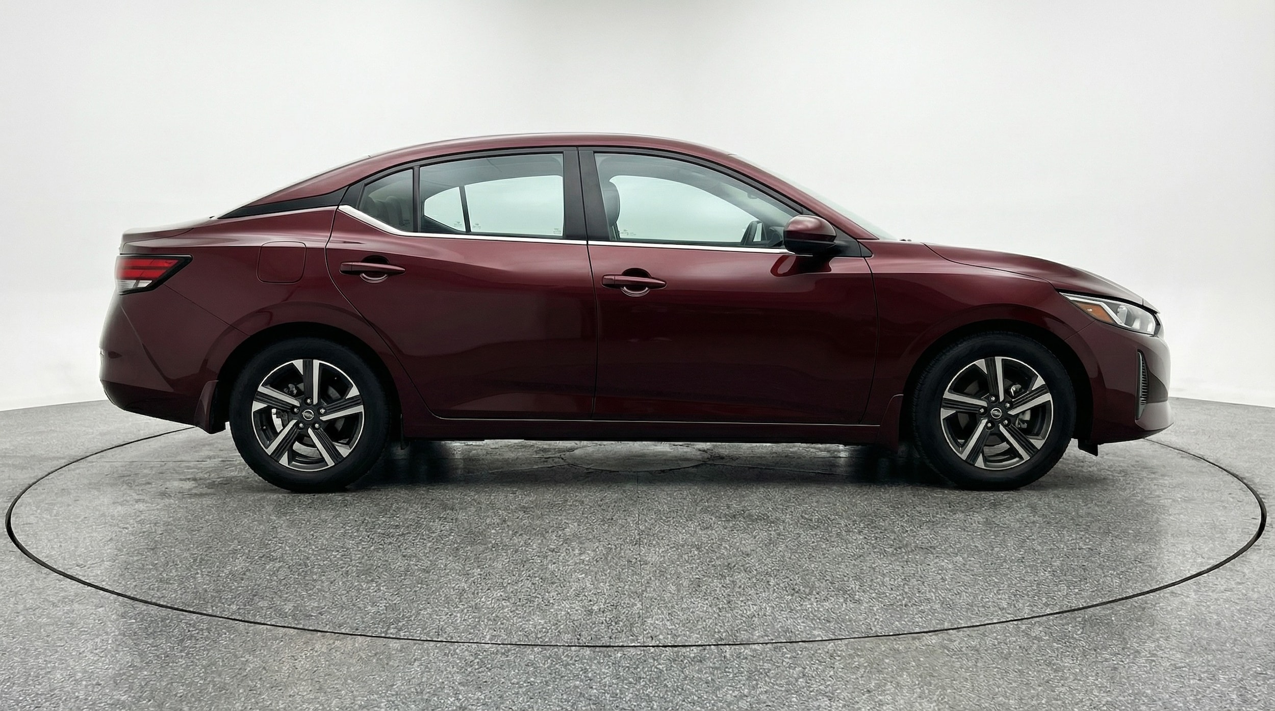 Thumbnail: 2025 Nissan Sentra - 8