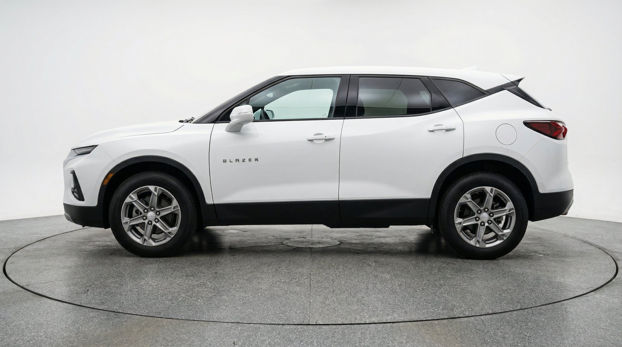 Thumbnail: 2025 Chevrolet Blazer - 5
