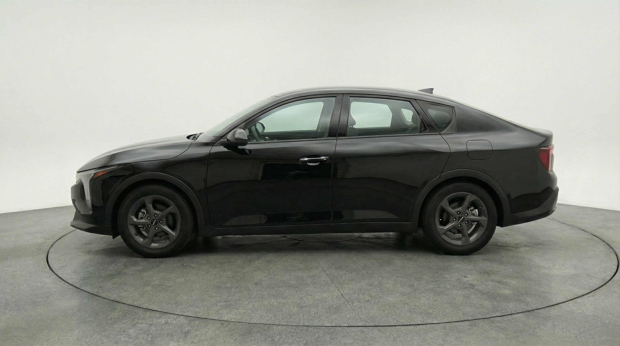 Thumbnail: 2025 Kia K4 - 4