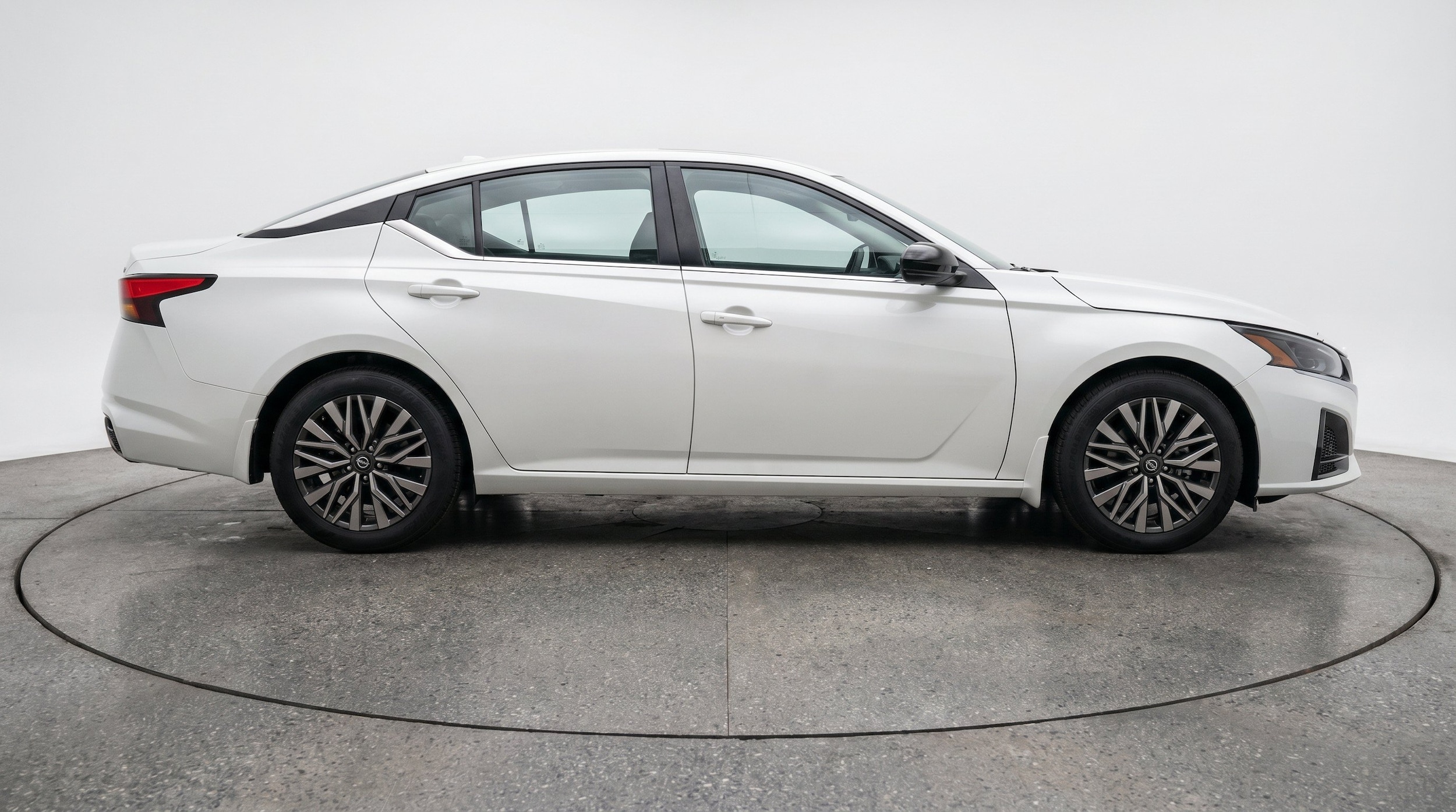 Thumbnail: 2026 Nissan Altima - 10