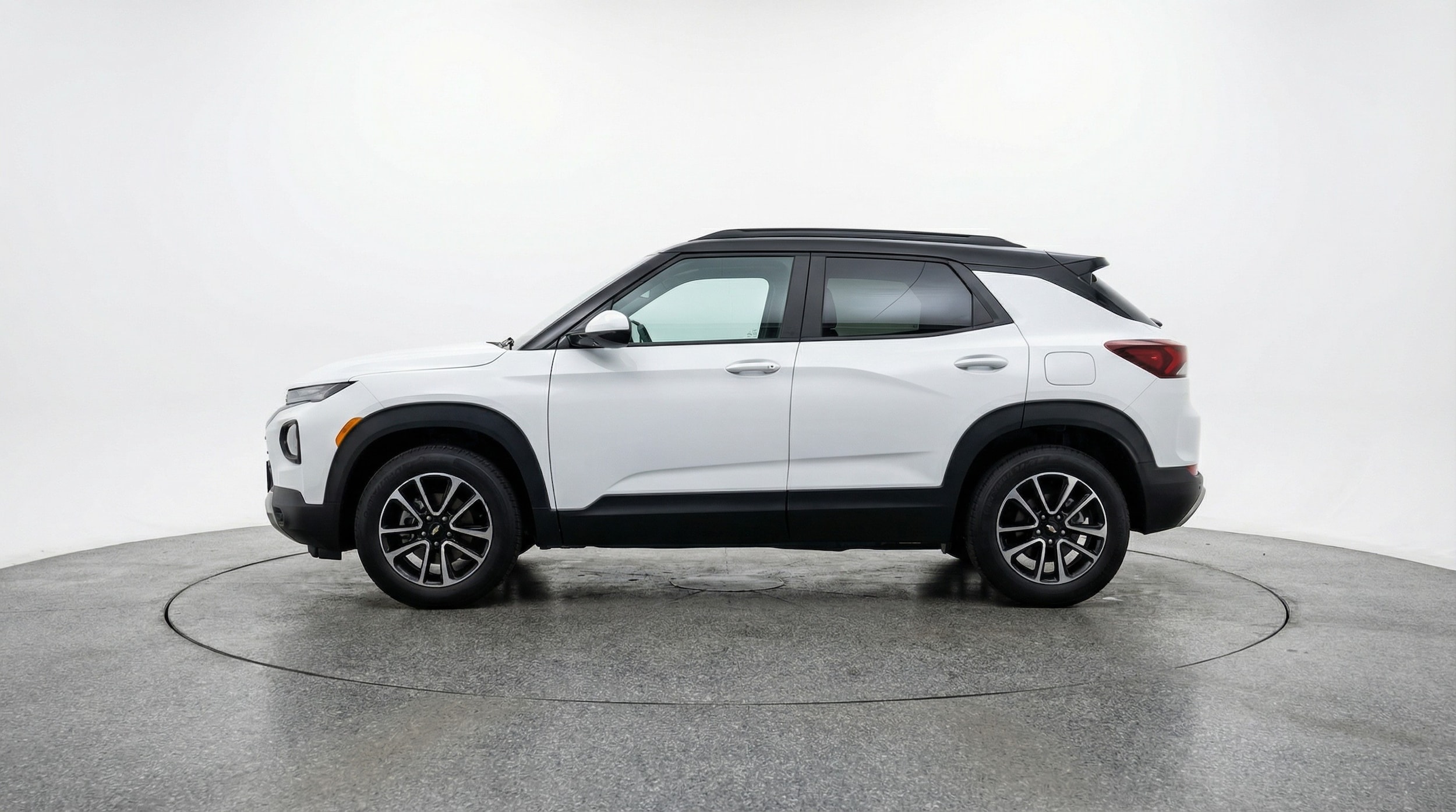 Thumbnail: 2025 Chevrolet TrailBlazer - 4