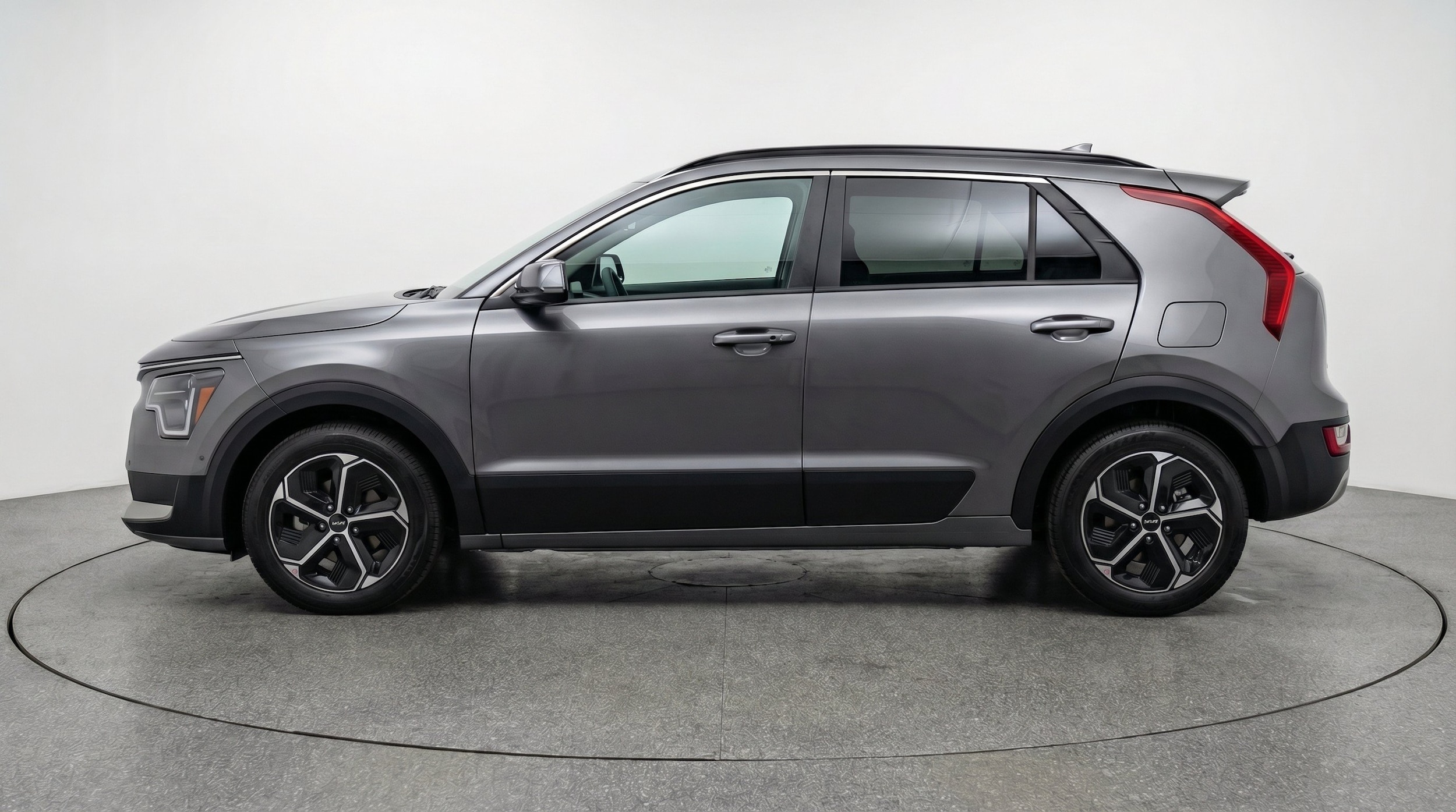 Thumbnail: 2026 Kia Niro - 5