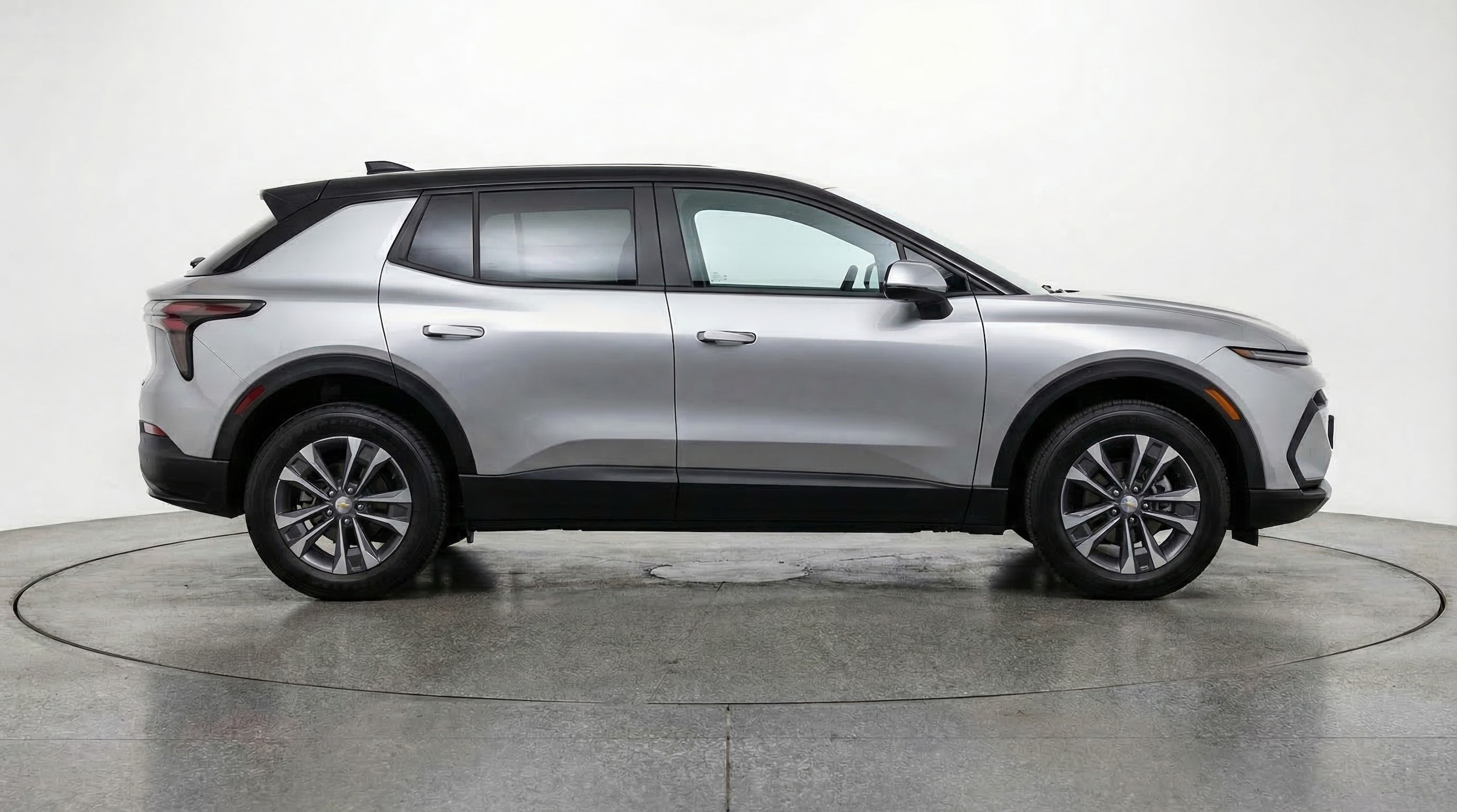 Thumbnail: 2025 Chevrolet Equinox - 8