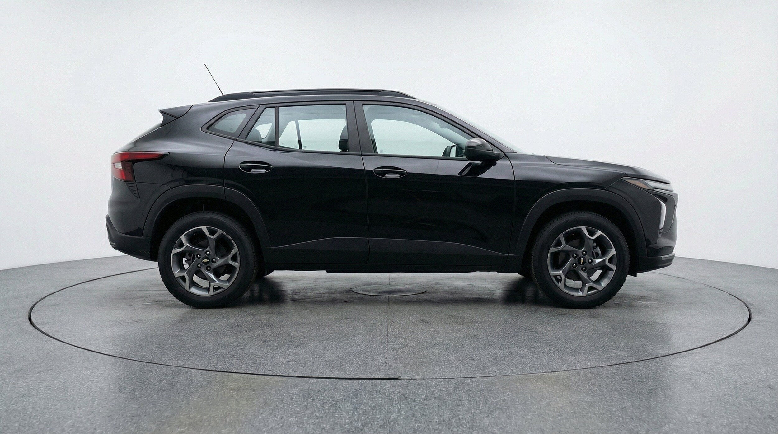 Thumbnail: 2025 Chevrolet Trax - 11