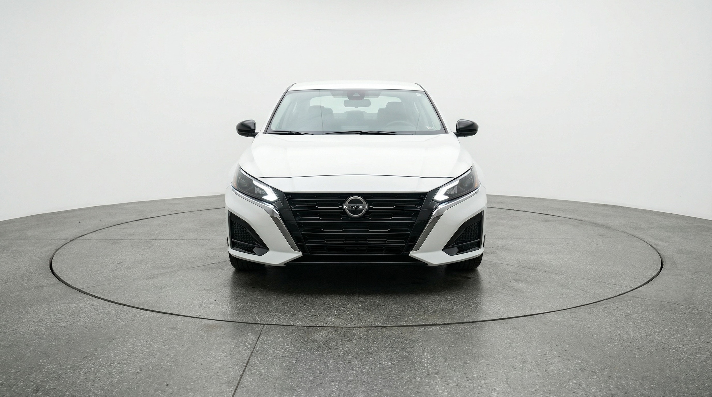 Thumbnail: 2025 Nissan Altima - 2