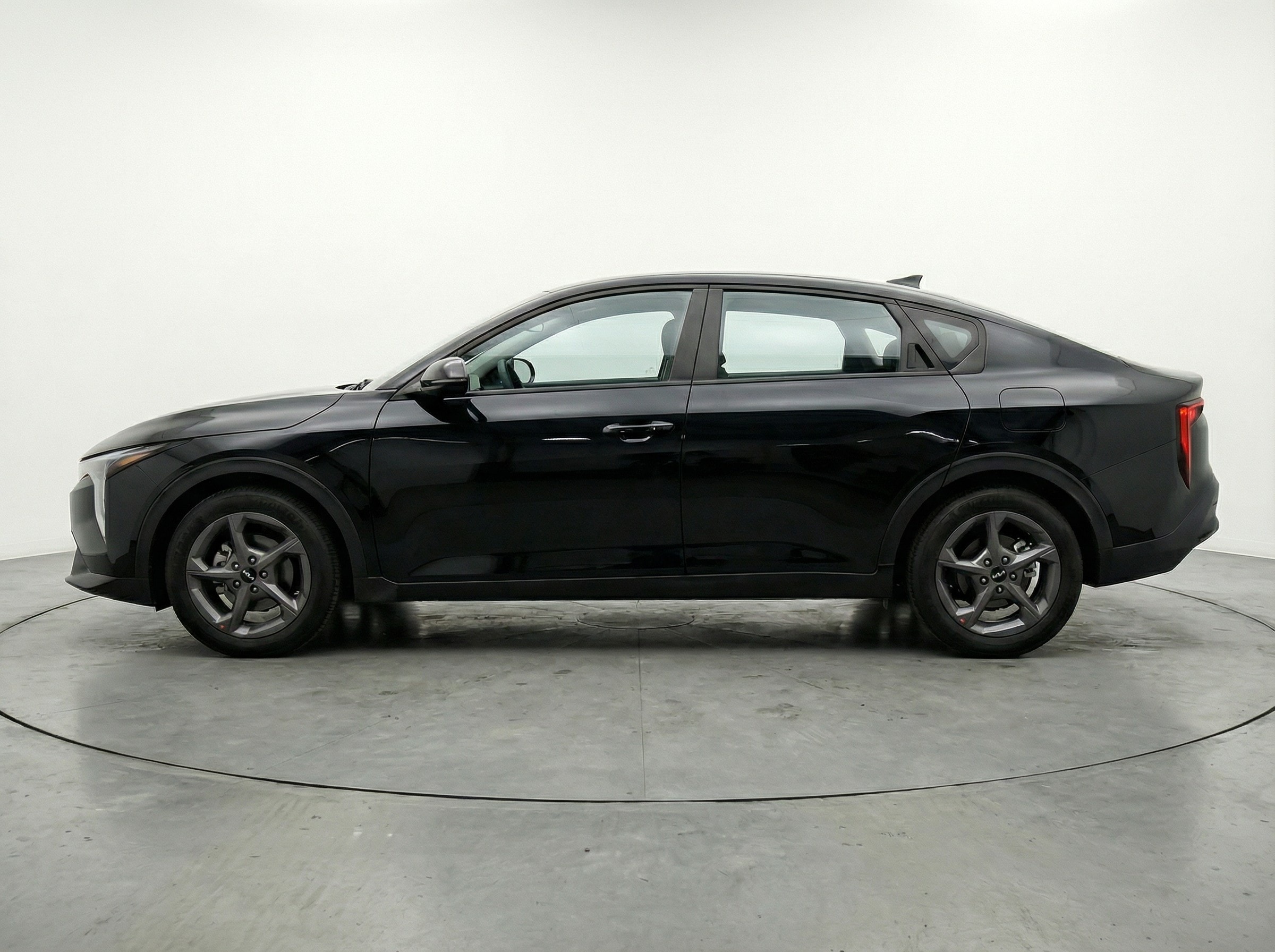 Thumbnail: 2025 Kia K4 - 4