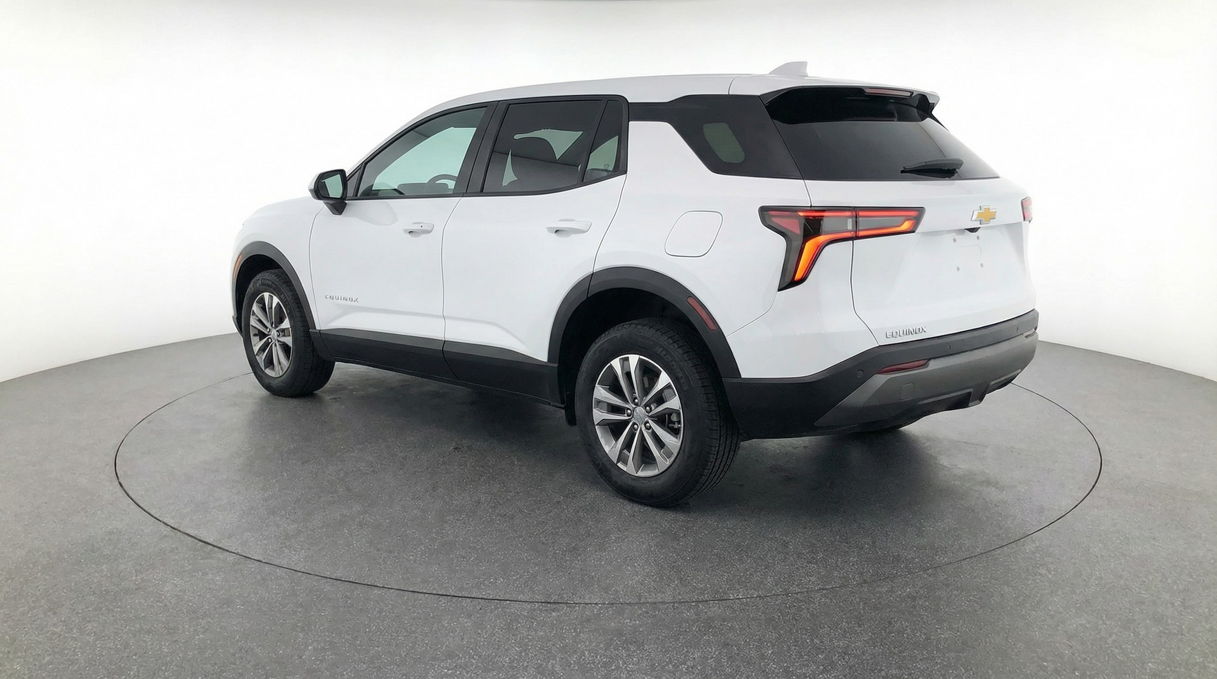 Thumbnail: 2025 Chevrolet Equinox - 5