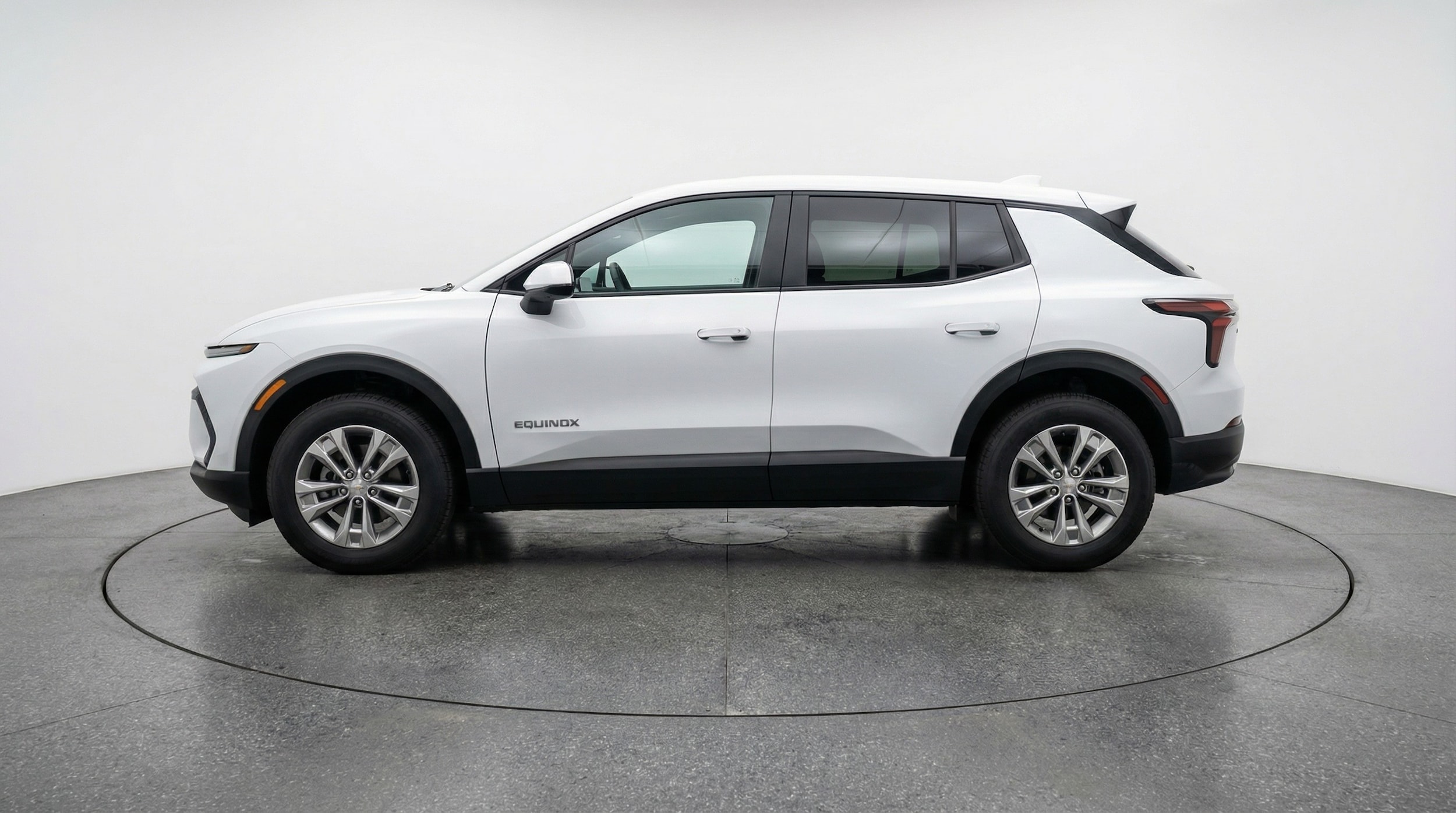 Thumbnail: 2025 Chevrolet Equinox - 4