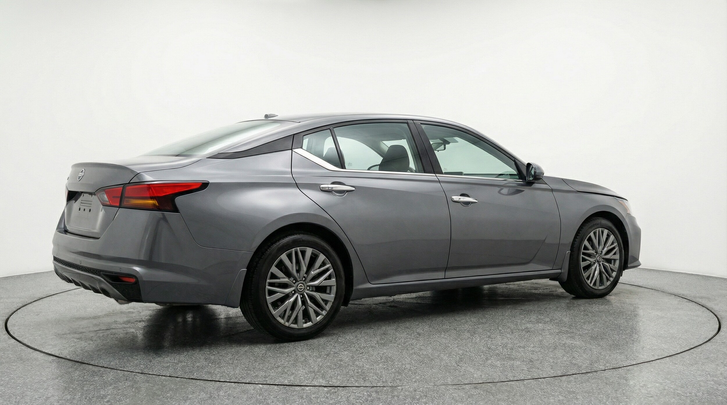 Thumbnail: 2025 Nissan Altima - 7