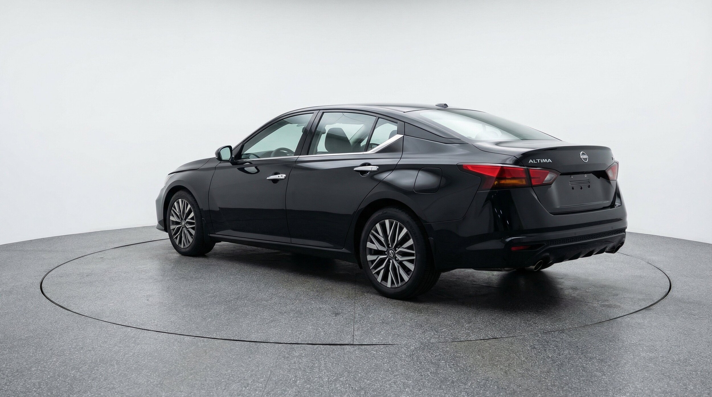Thumbnail: 2025 Nissan Altima - 6