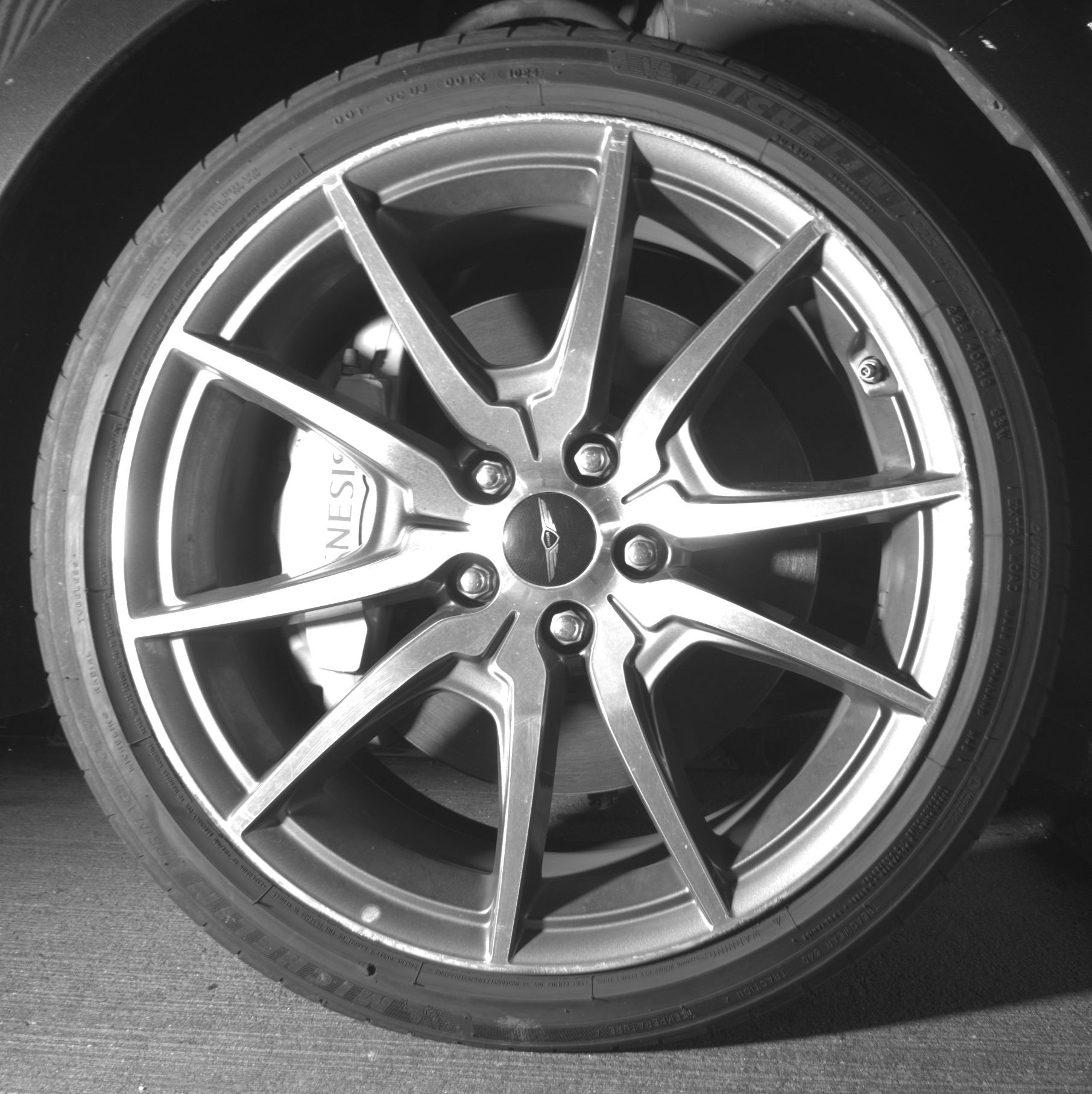 Thumbnail: 2025 Genesis G70 - 10