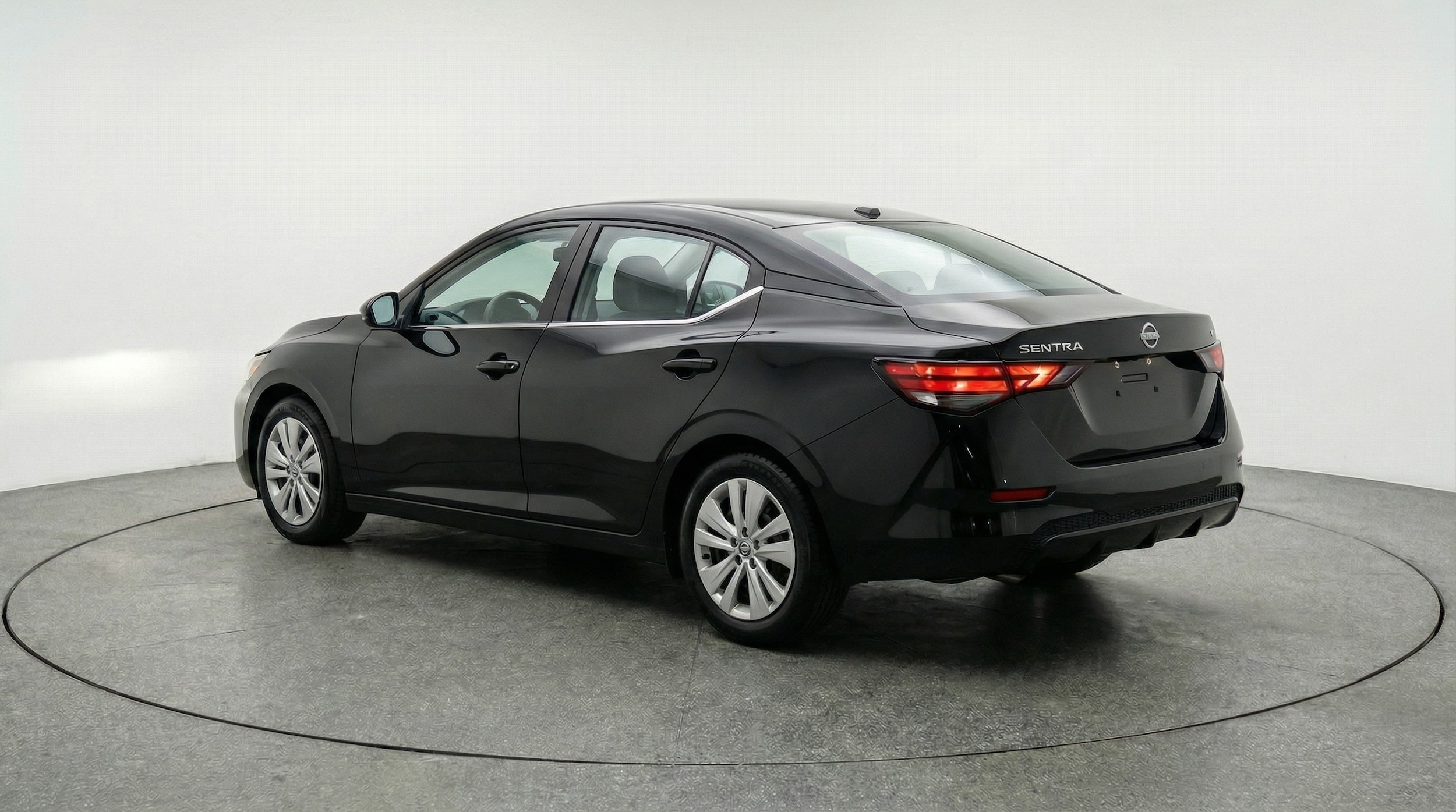 Thumbnail: 2025 Nissan Sentra - 5