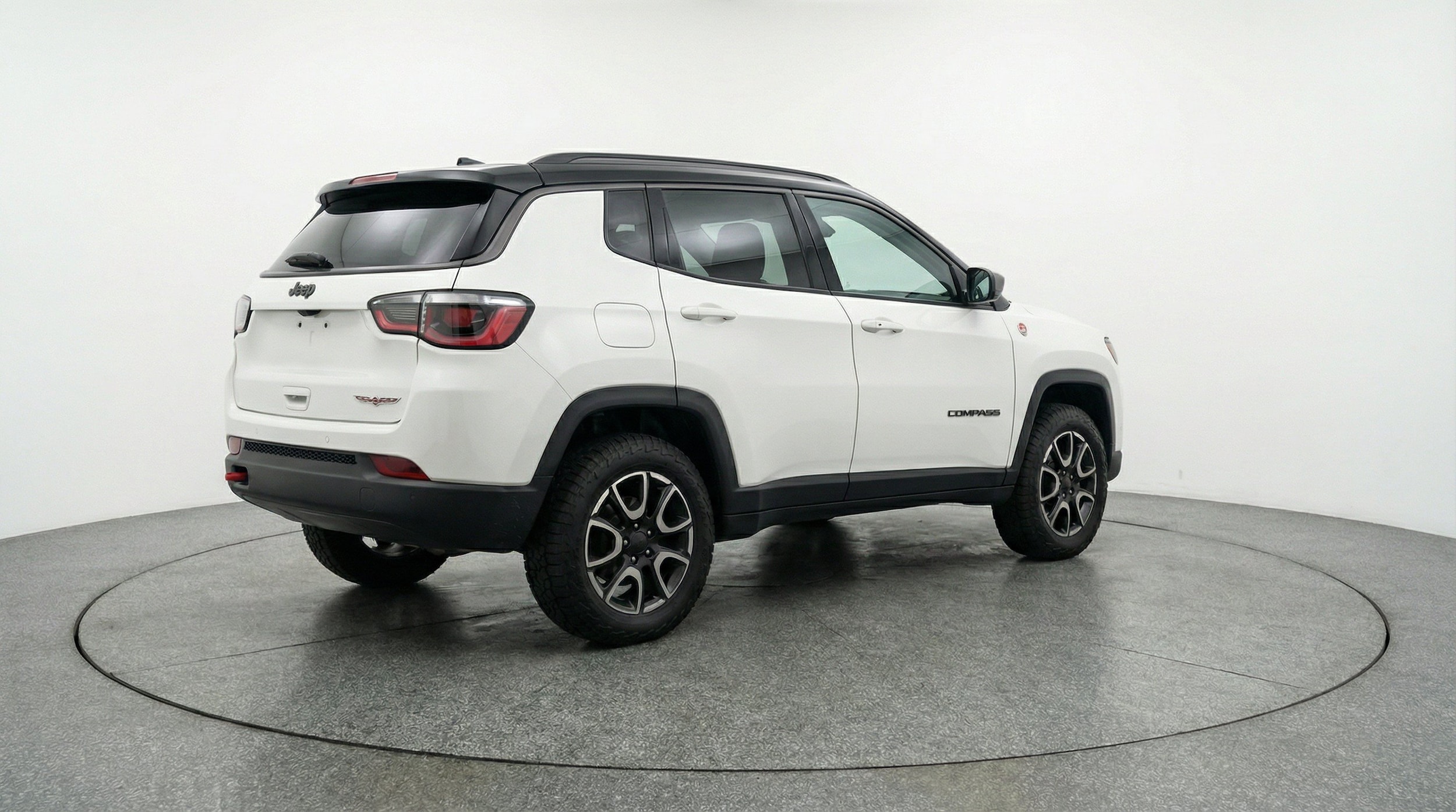 2025 Jeep Compass Trailhawk - Photo 8