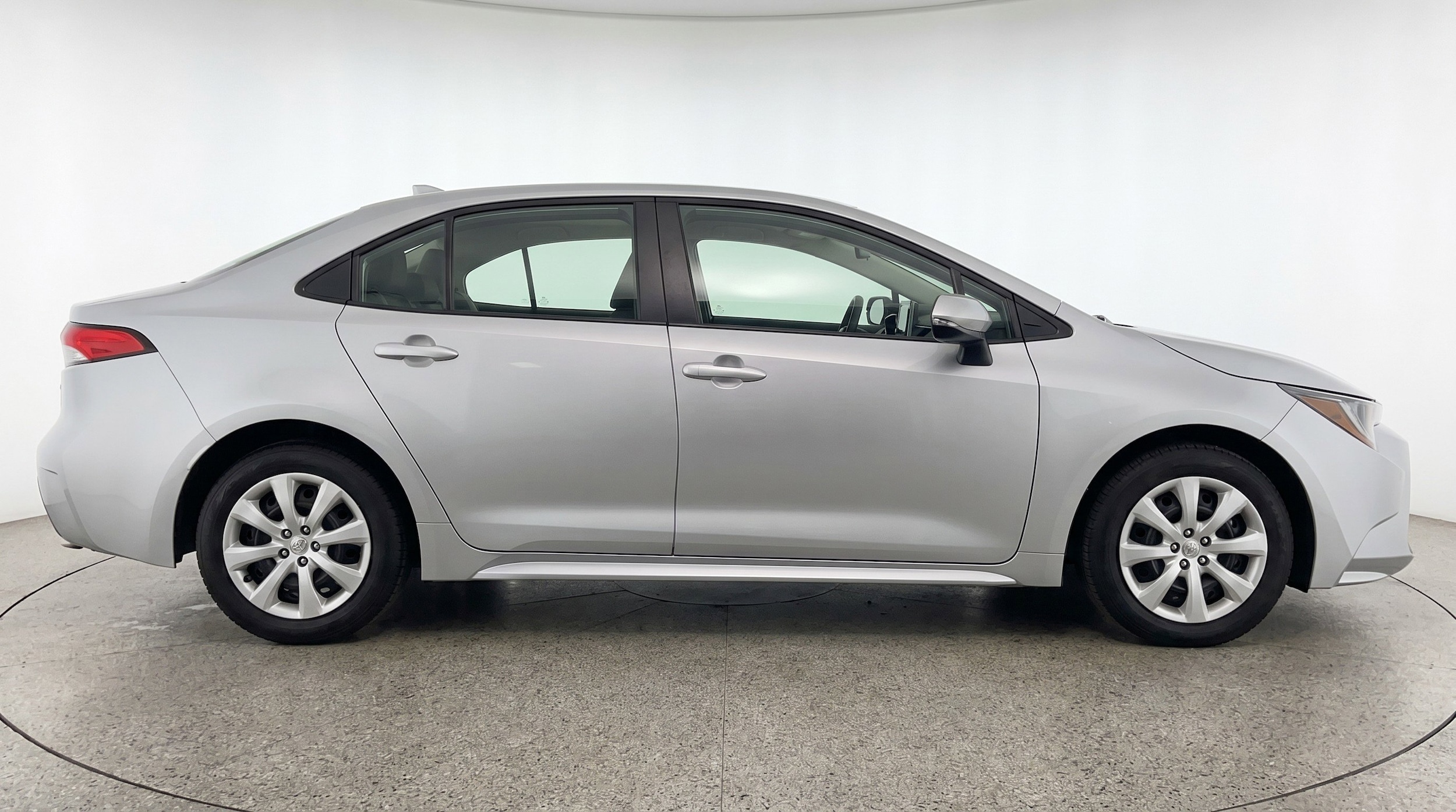 Thumbnail: 2025 Toyota Corolla - 11