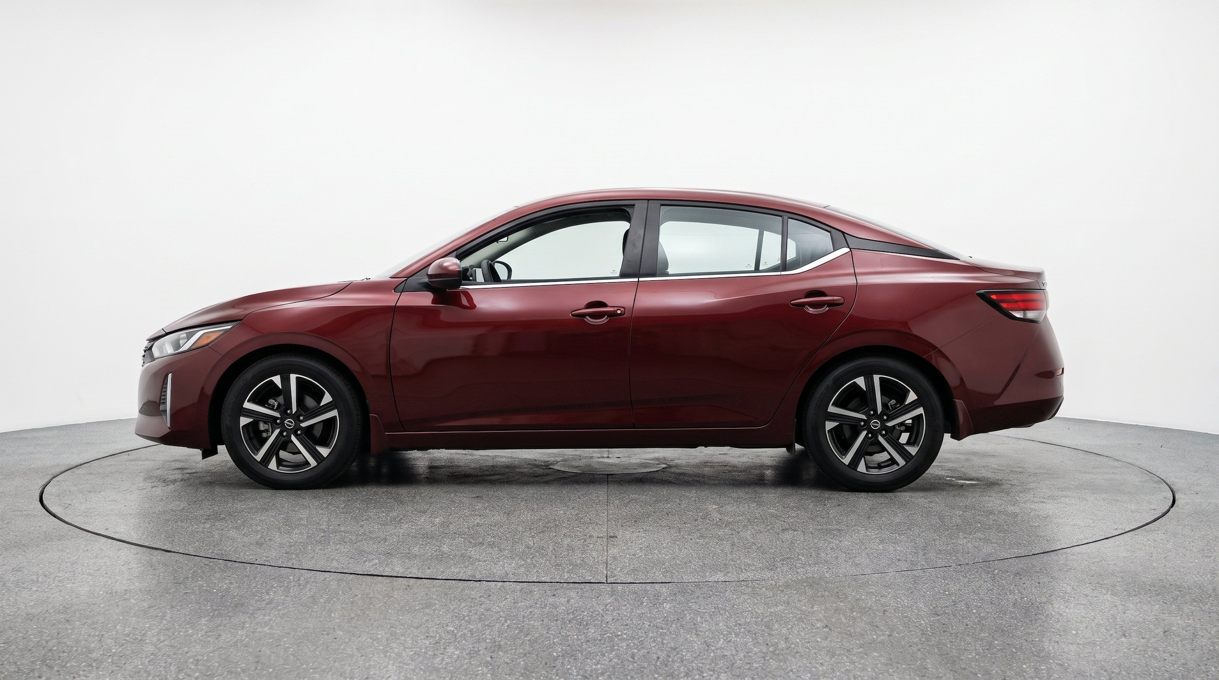Thumbnail: 2025 Nissan Sentra - 5
