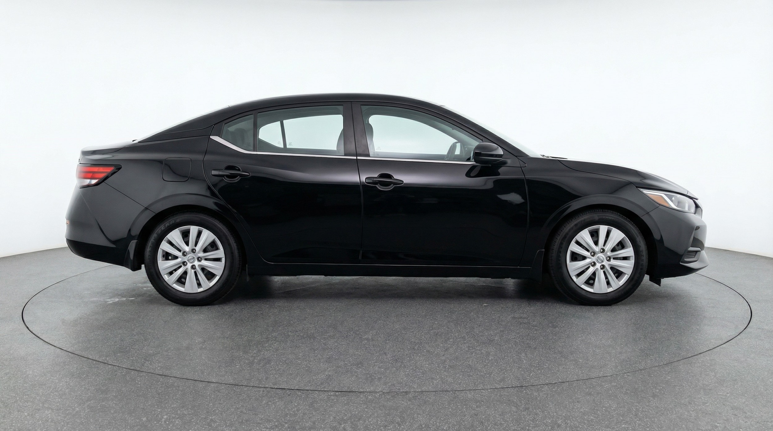 Thumbnail: 2025 Nissan Sentra - 8