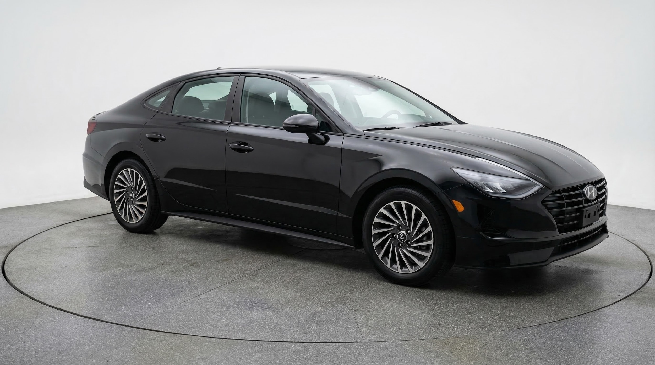 Thumbnail: 2025 Hyundai Sonata - 1
