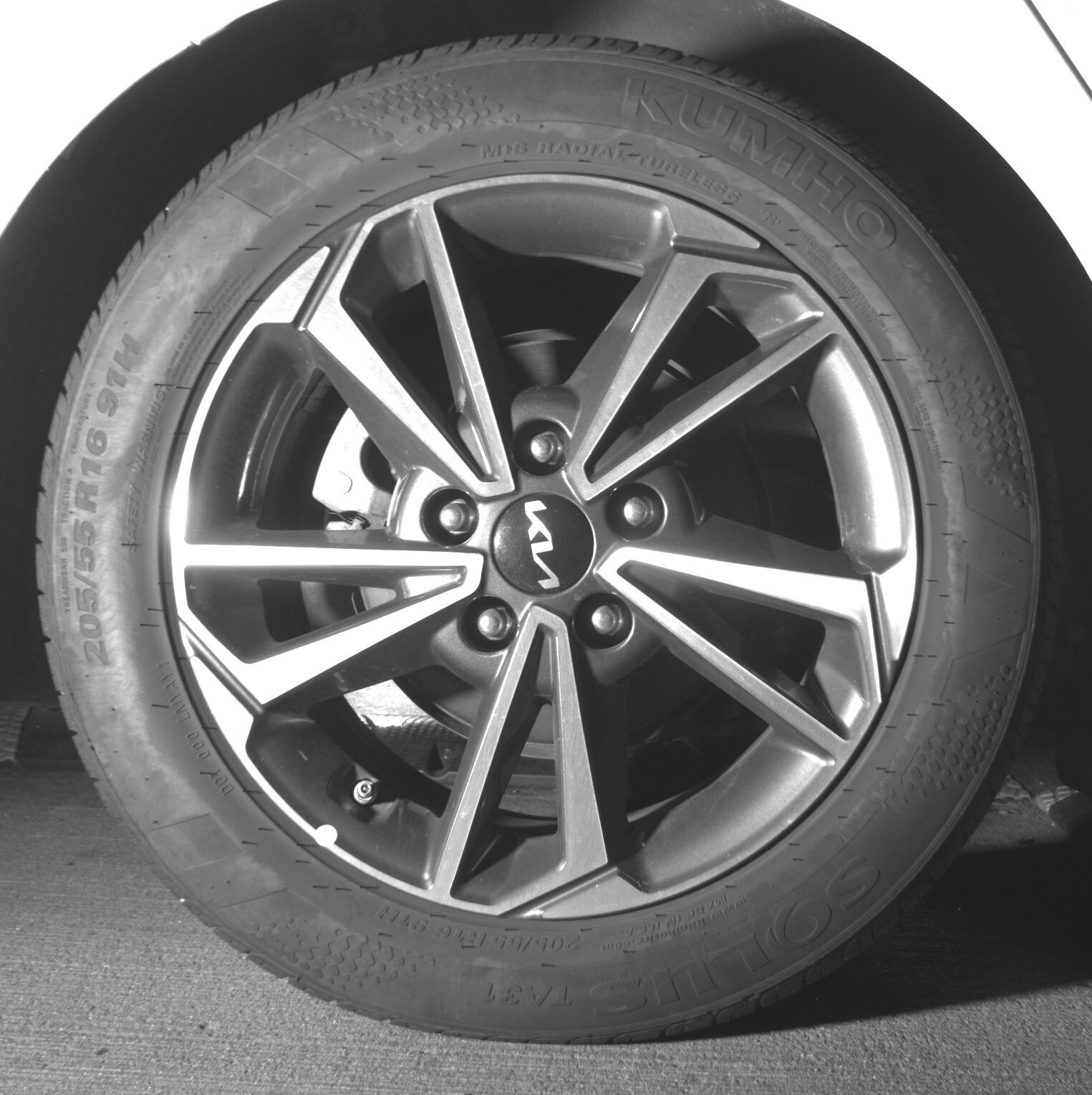 Thumbnail: 2024 Kia Forte - 12