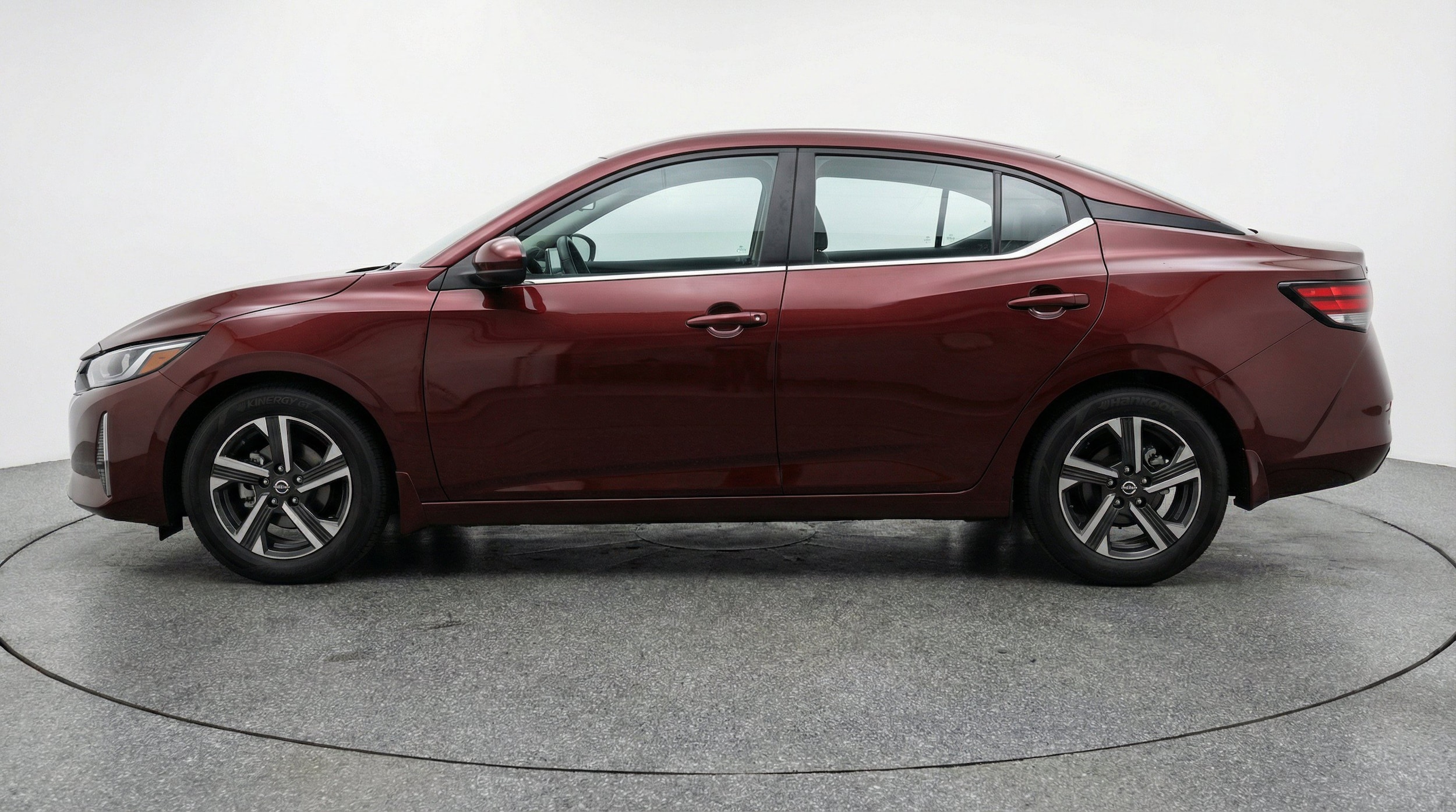 Thumbnail: 2025 Nissan Sentra - 5