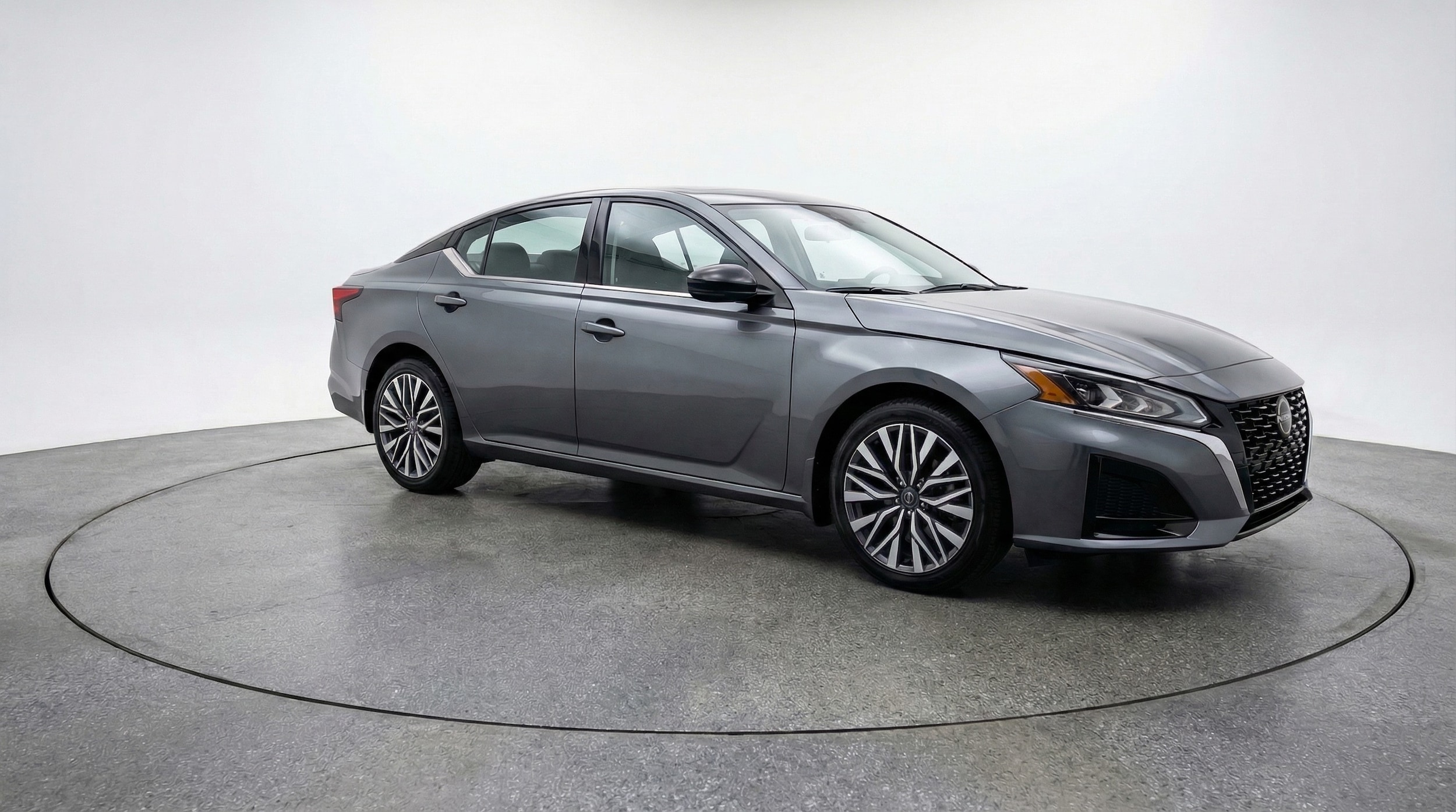 Thumbnail: 2025 Nissan Altima - 1