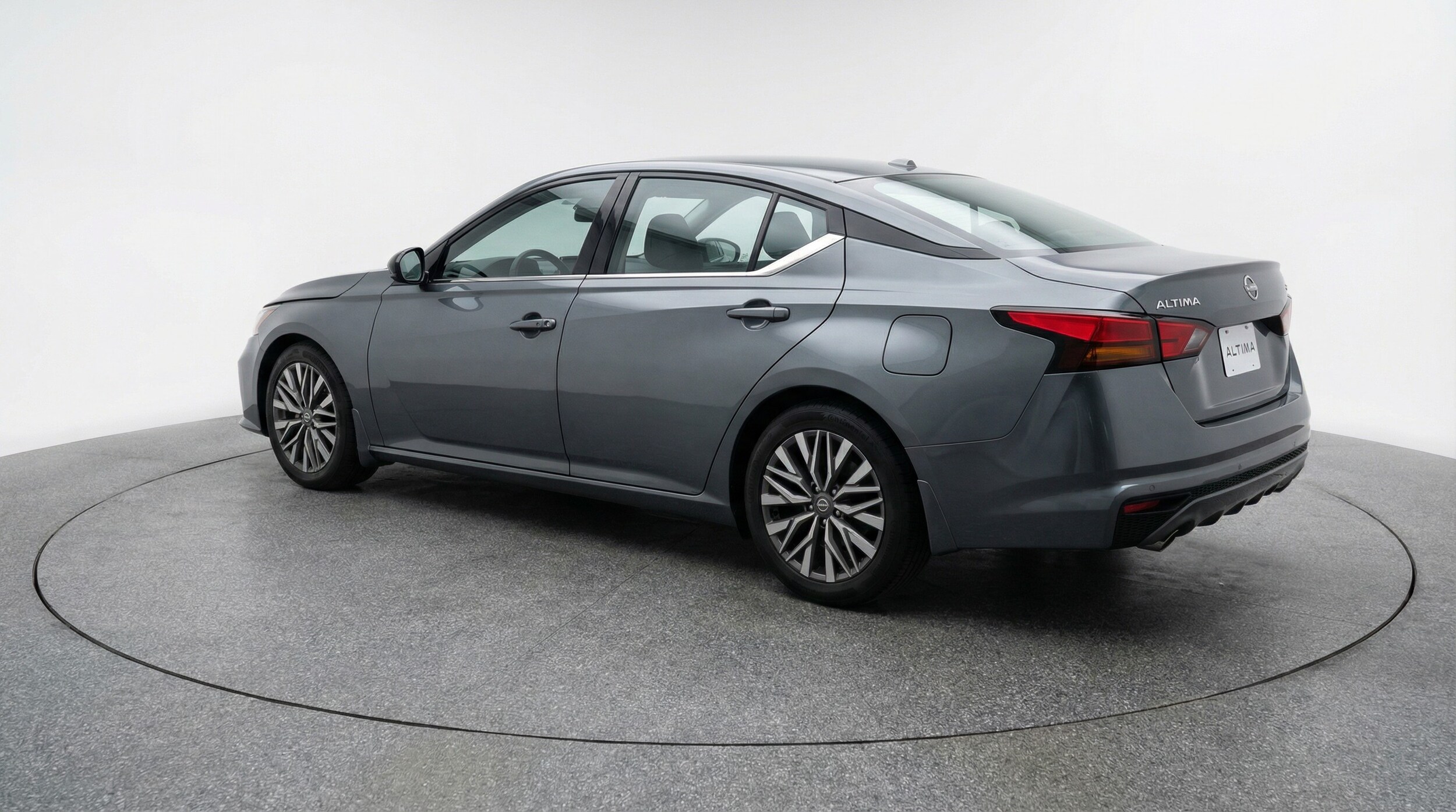 Thumbnail: 2025 Nissan Altima - 5