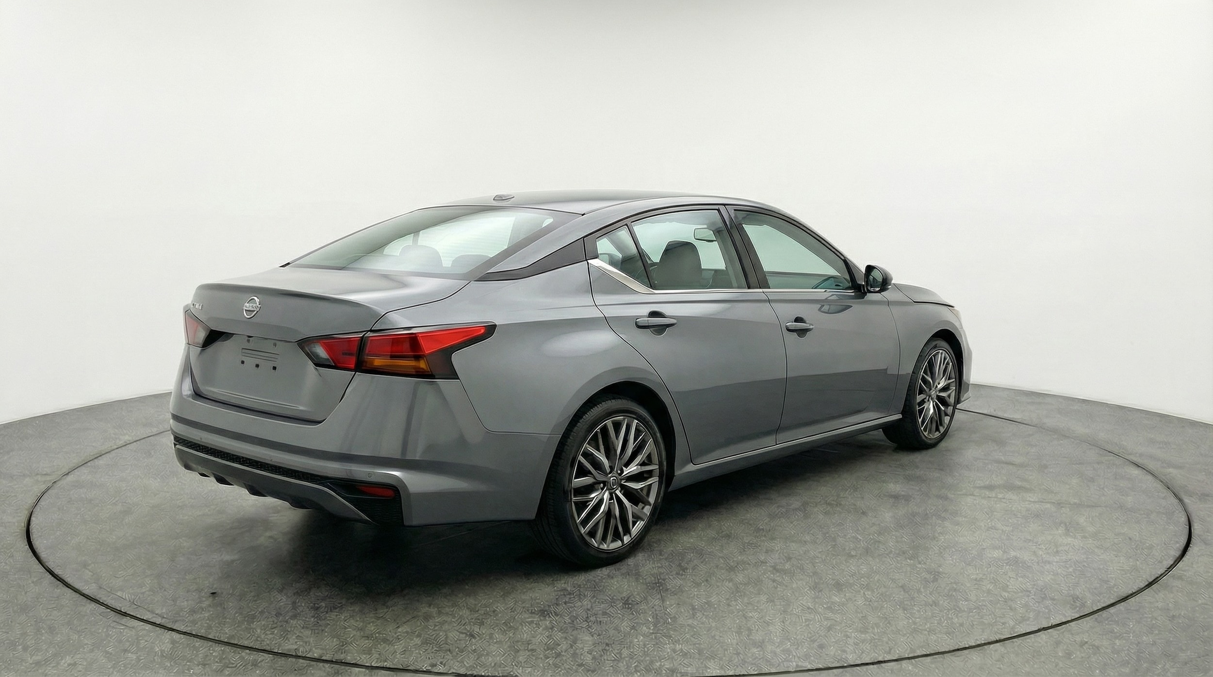 Thumbnail: 2025 Nissan Altima - 7