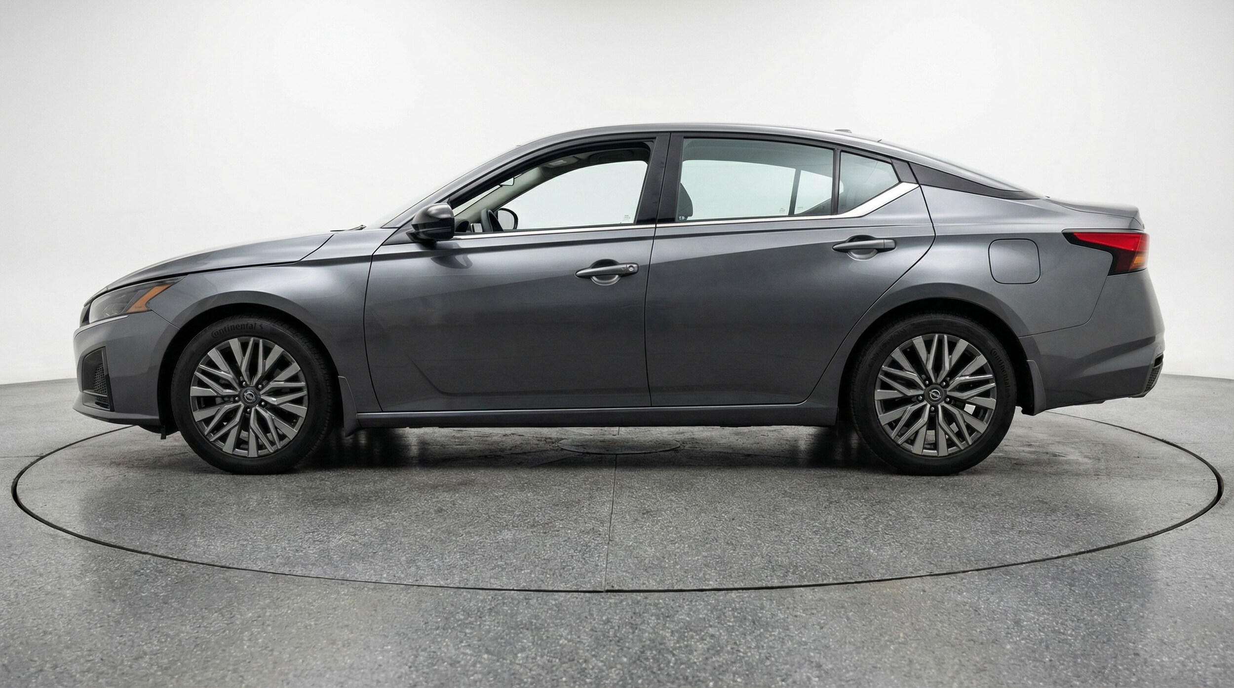 Thumbnail: 2025 Nissan Altima - 4