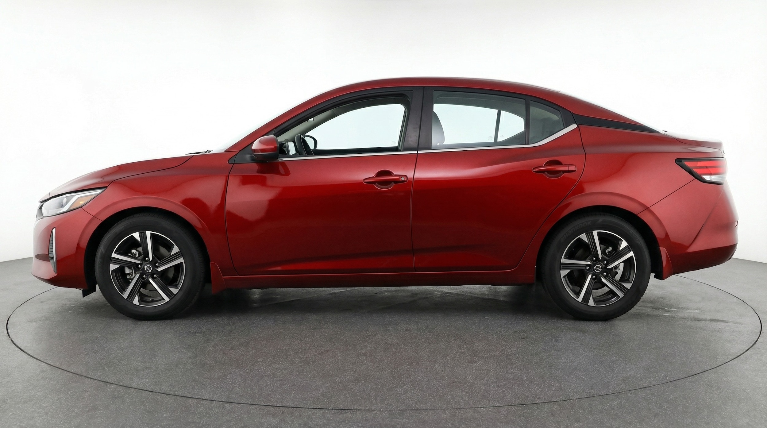 Thumbnail: 2025 Nissan Sentra - 4