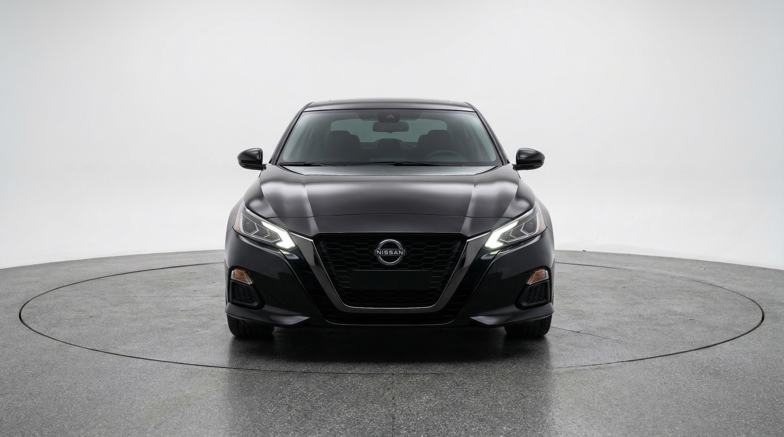 Thumbnail: 2025 Nissan Altima - 2