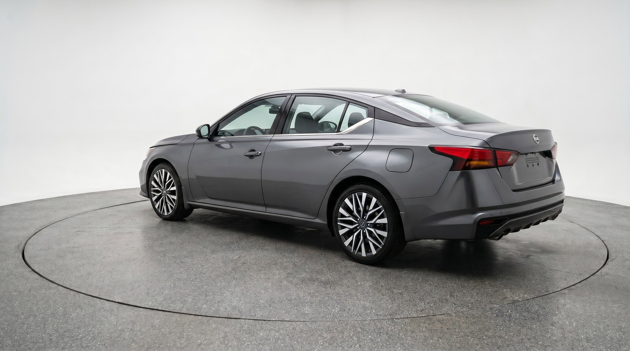 Thumbnail: 2025 Nissan Altima - 6