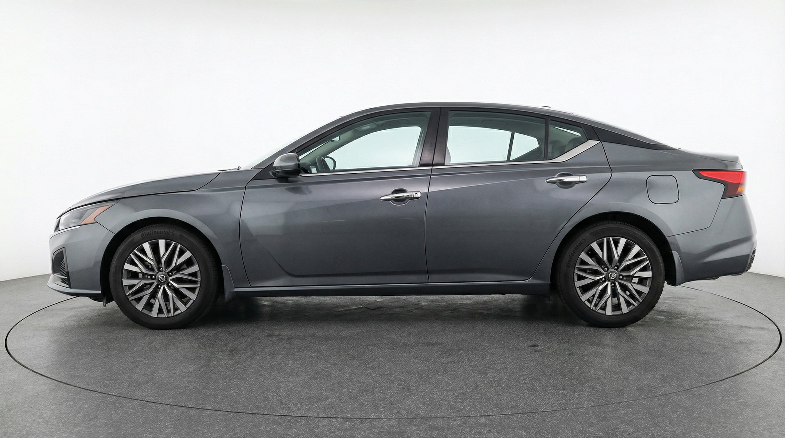 Thumbnail: 2025 Nissan Altima - 4