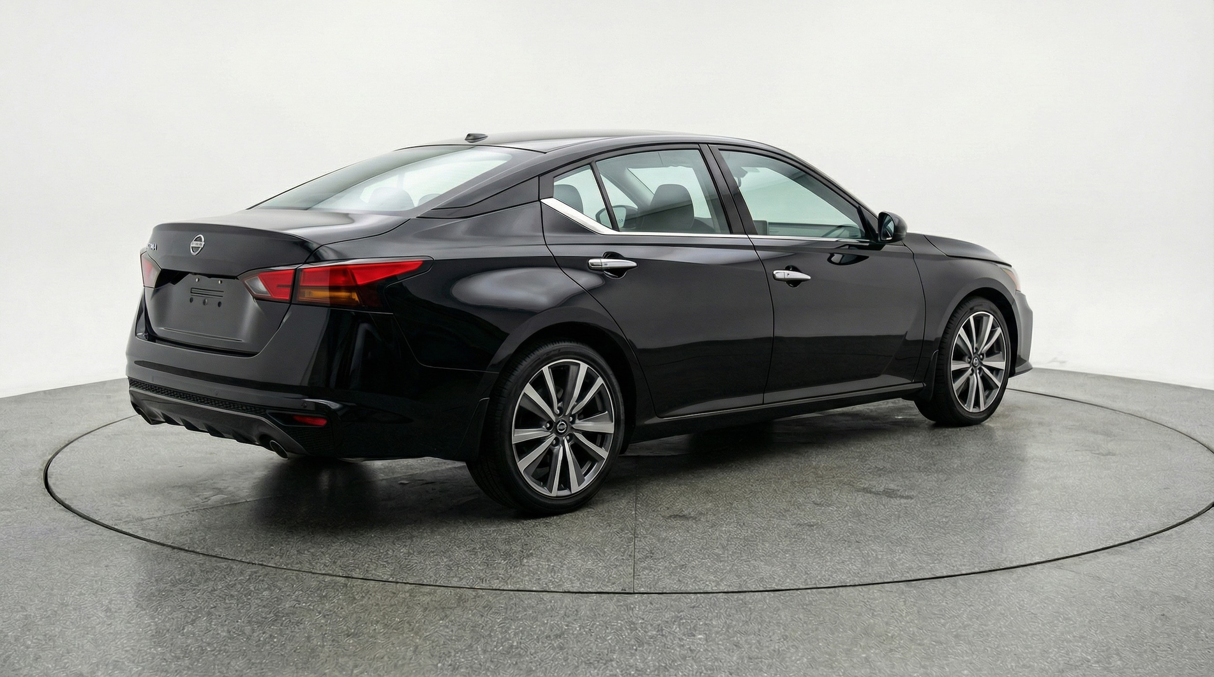 Thumbnail: 2025 Nissan Altima - 7