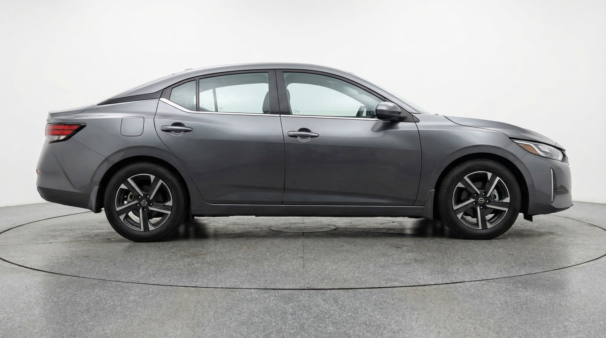 Thumbnail: 2025 Nissan Sentra - 11