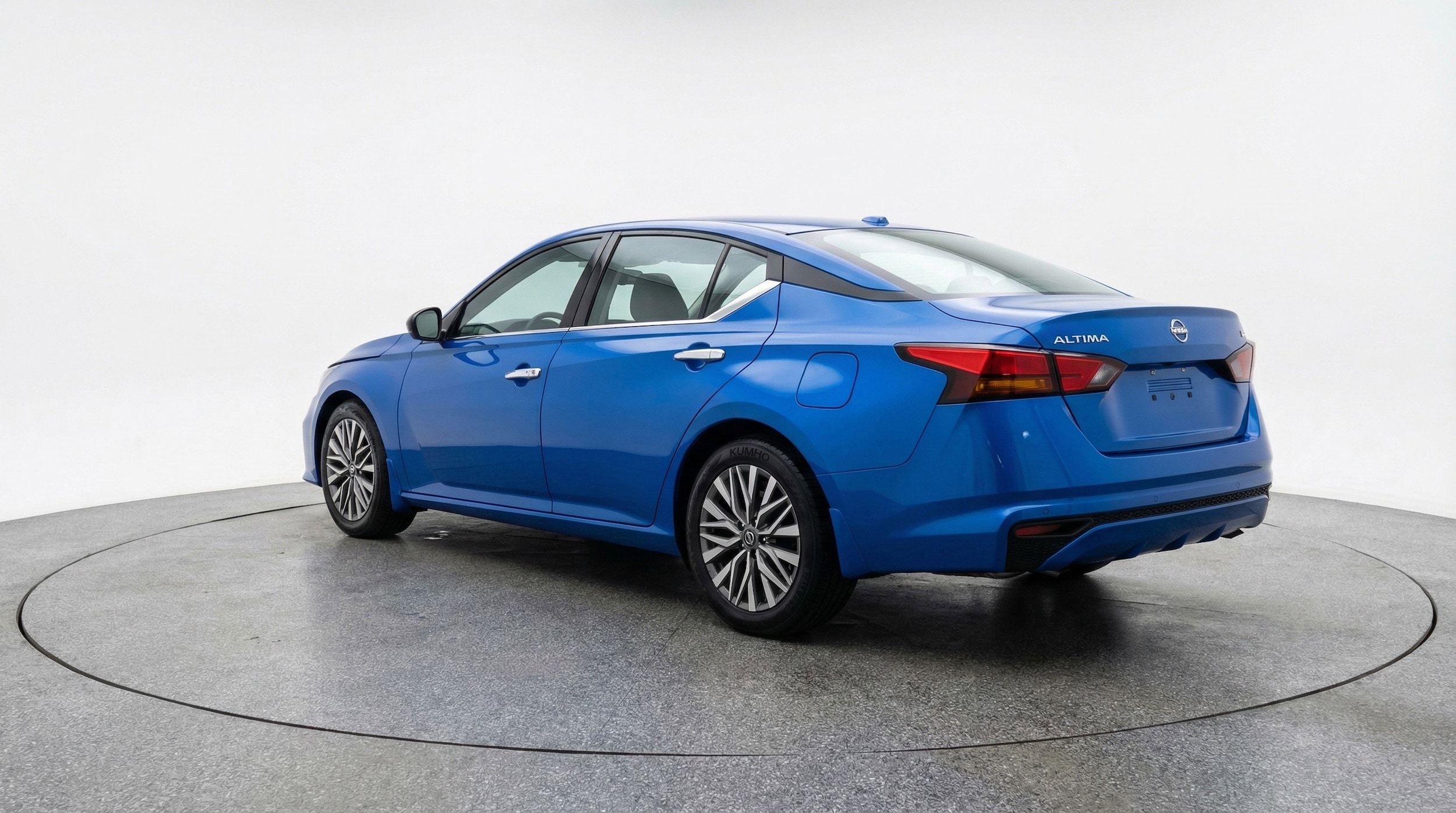 Thumbnail: 2025 Nissan Altima - 6