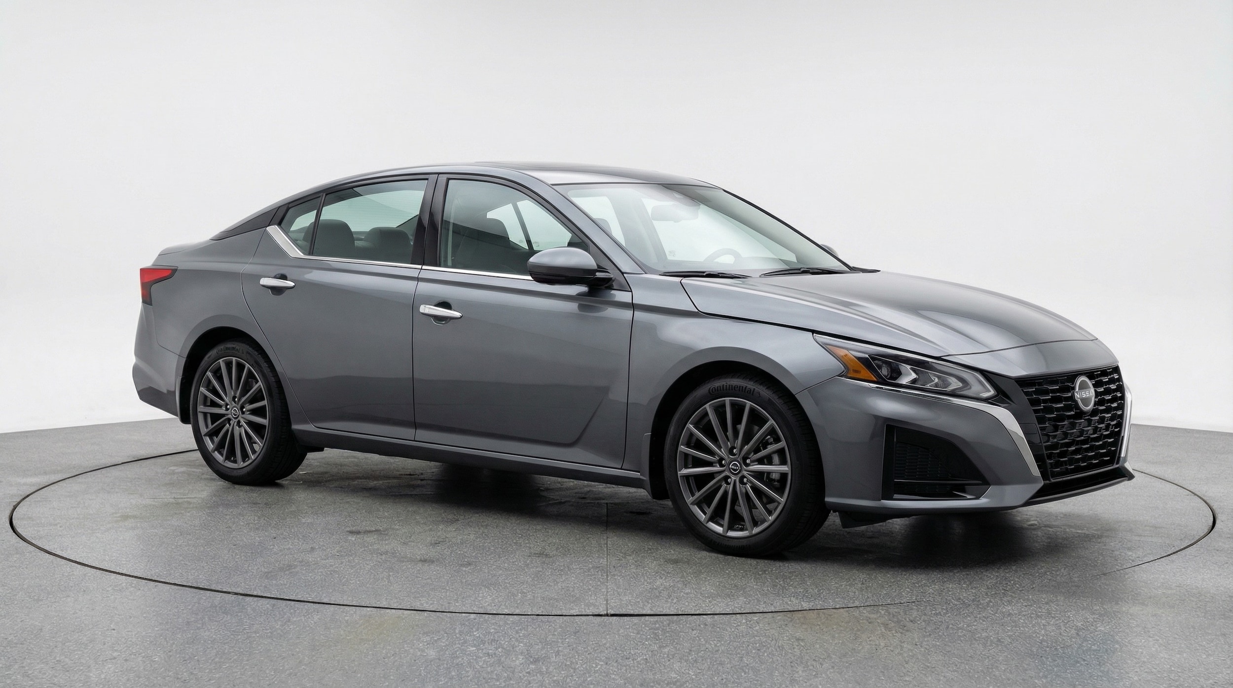 Thumbnail: 2025 Nissan Altima - 1