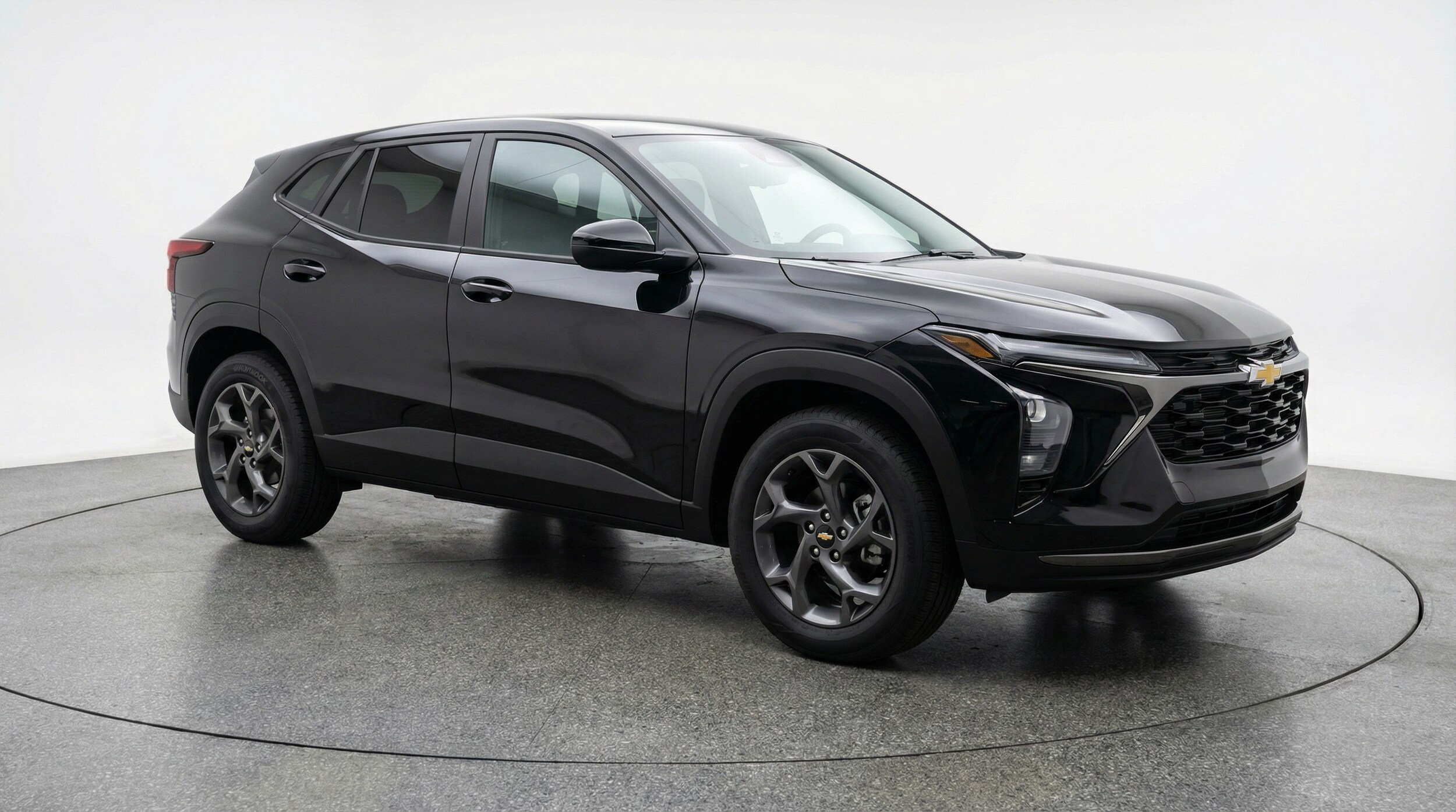 Thumbnail: 2025 Chevrolet Trax - 1