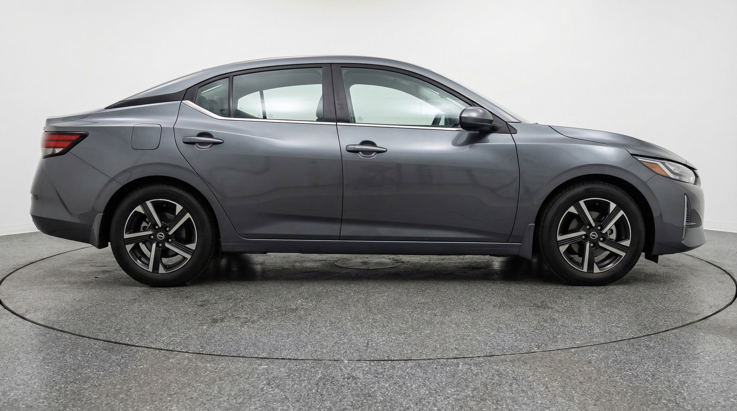 Thumbnail: 2025 Nissan Sentra - 11