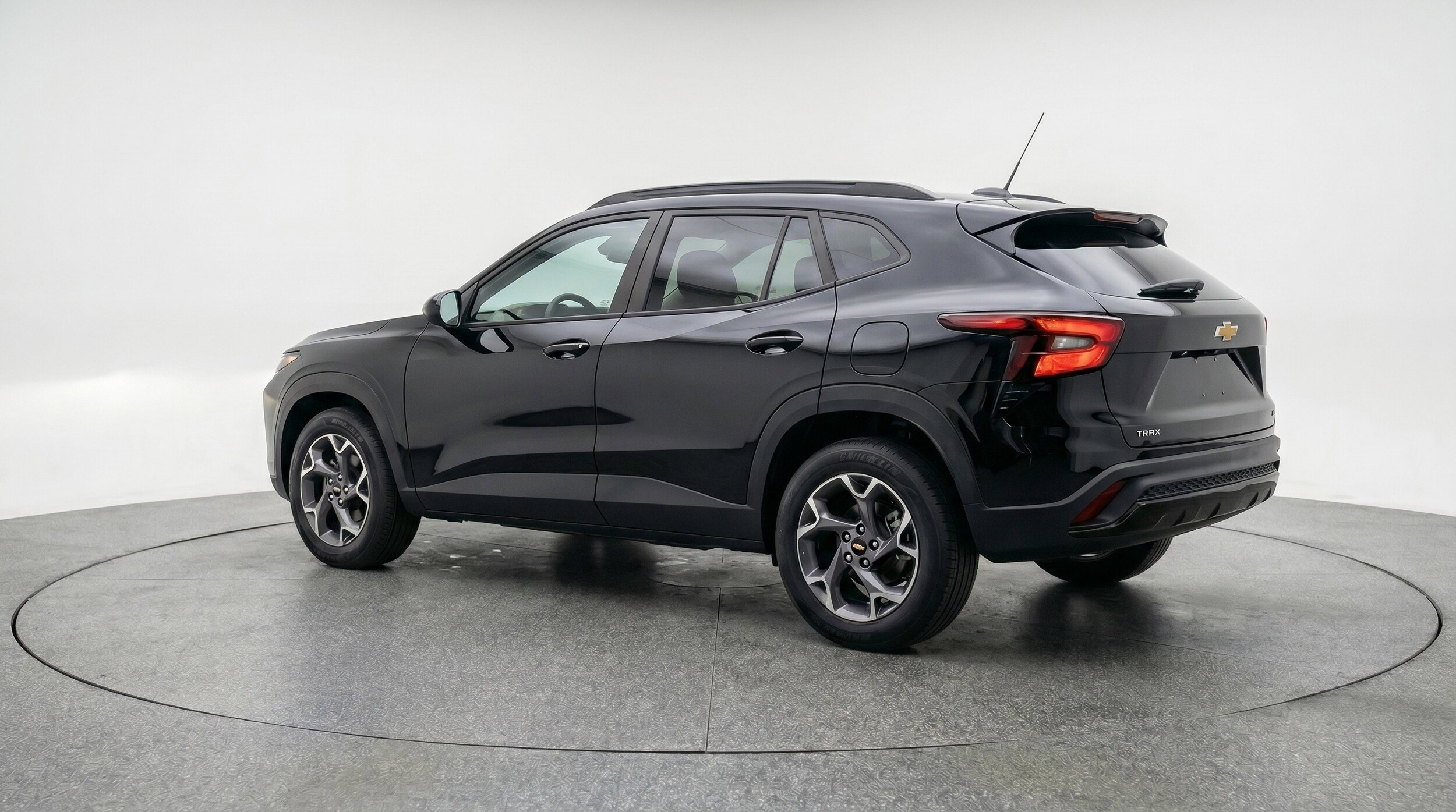 Thumbnail: 2025 Chevrolet Trax - 6