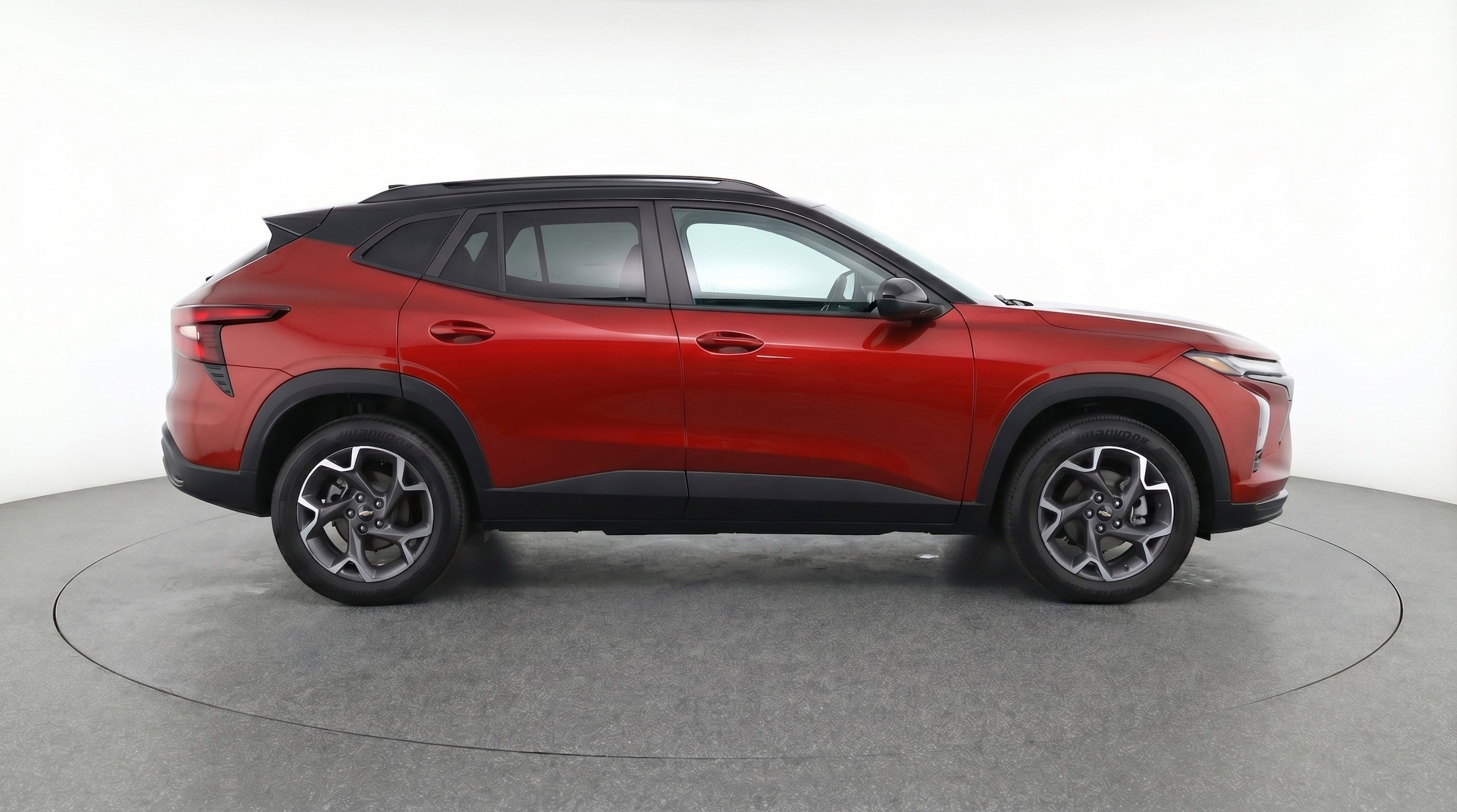 Thumbnail: 2025 Chevrolet Trax - 11
