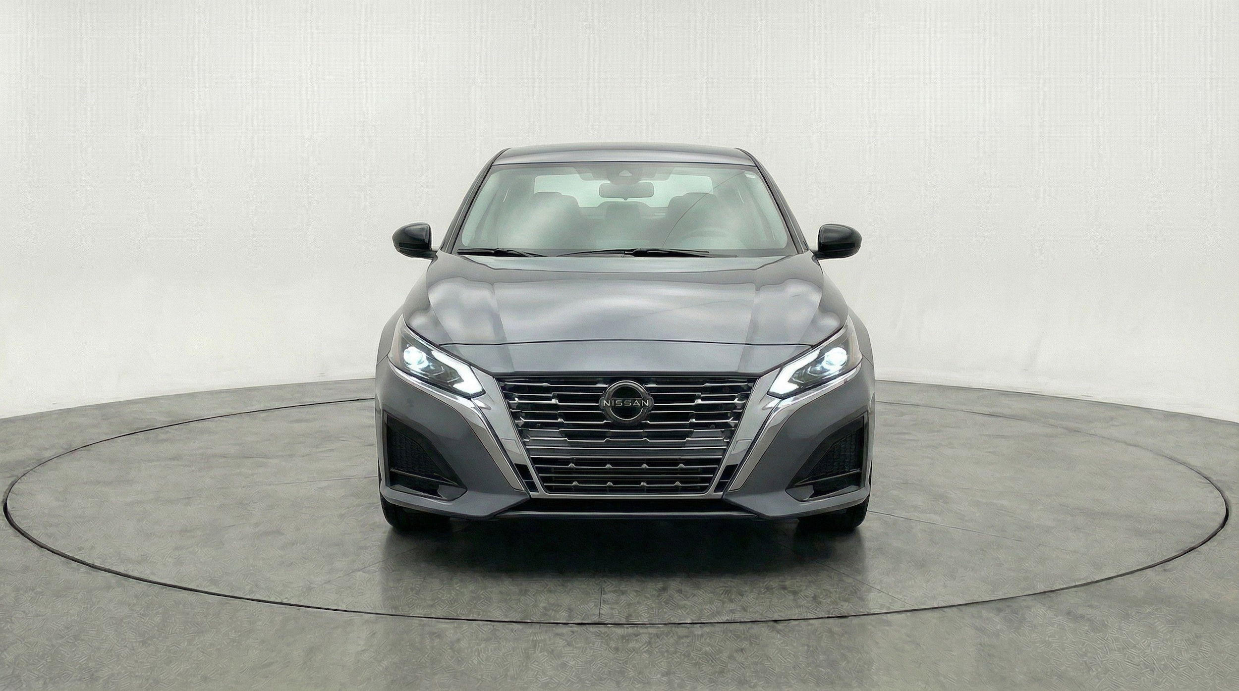 Thumbnail: 2025 Nissan Altima - 2